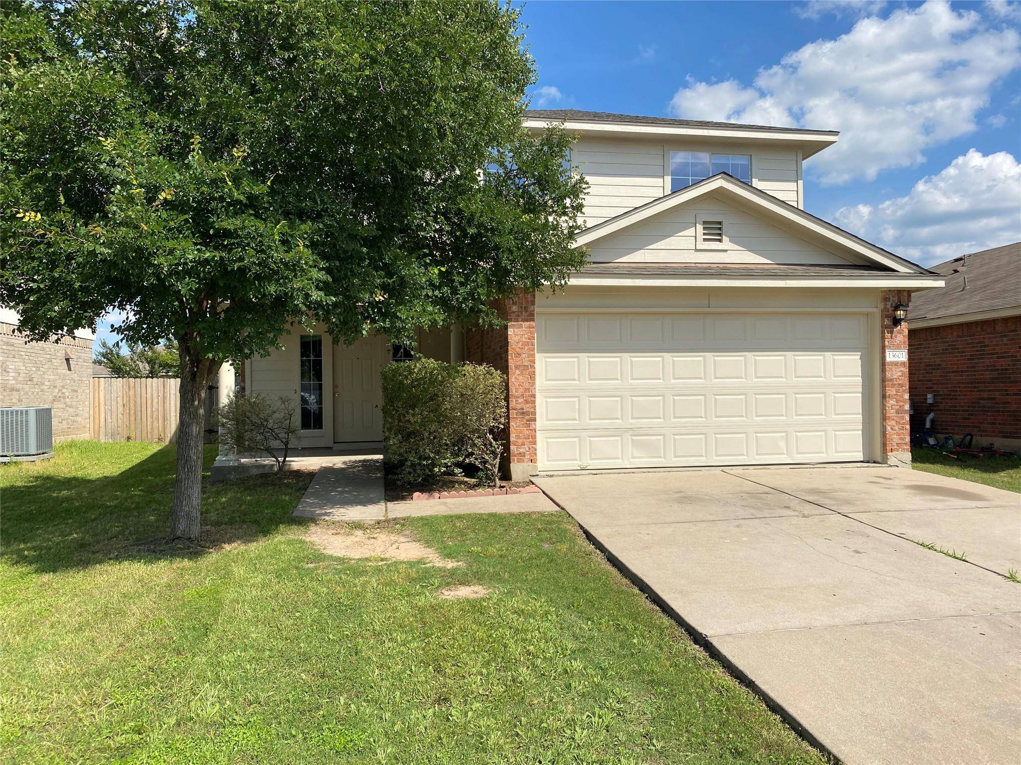Manor, TX 78653,13601 Lyndon B Johnson ST
