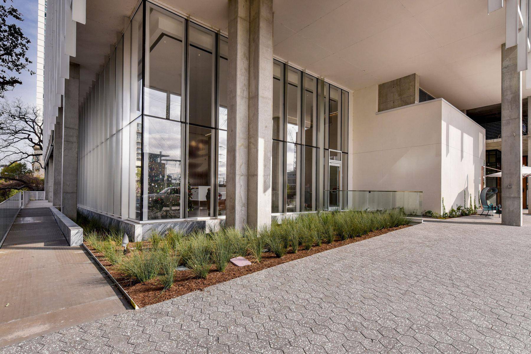 Austin, TX 78701,301 West Ave #2902