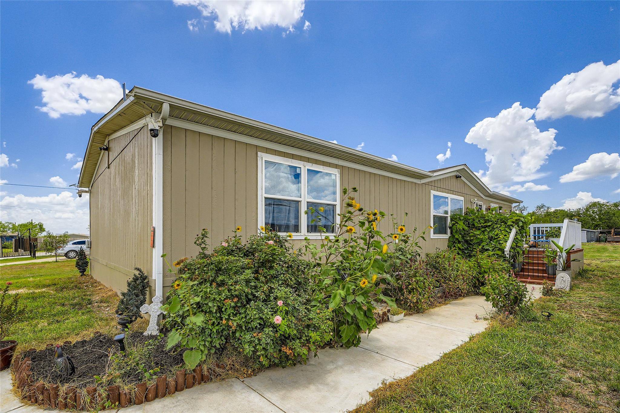 Dale, TX 78616,367 Margarita DR
