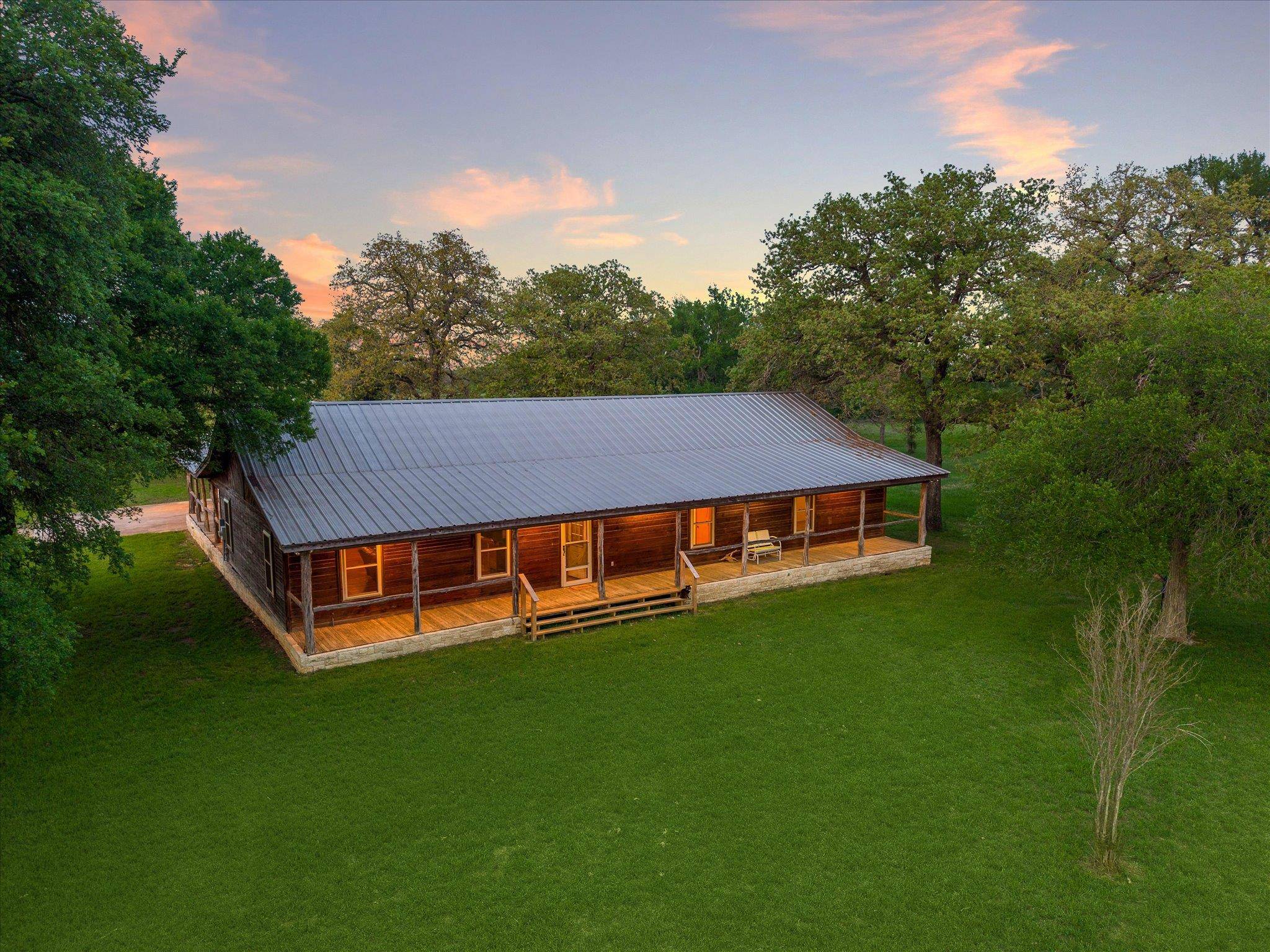 Holland, TX 76534,21344 FM 2268