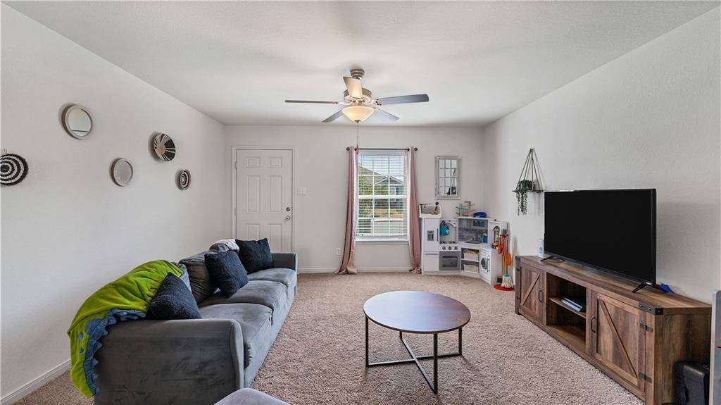 San Antonio, TX 78109,10950 Monterey PIKE