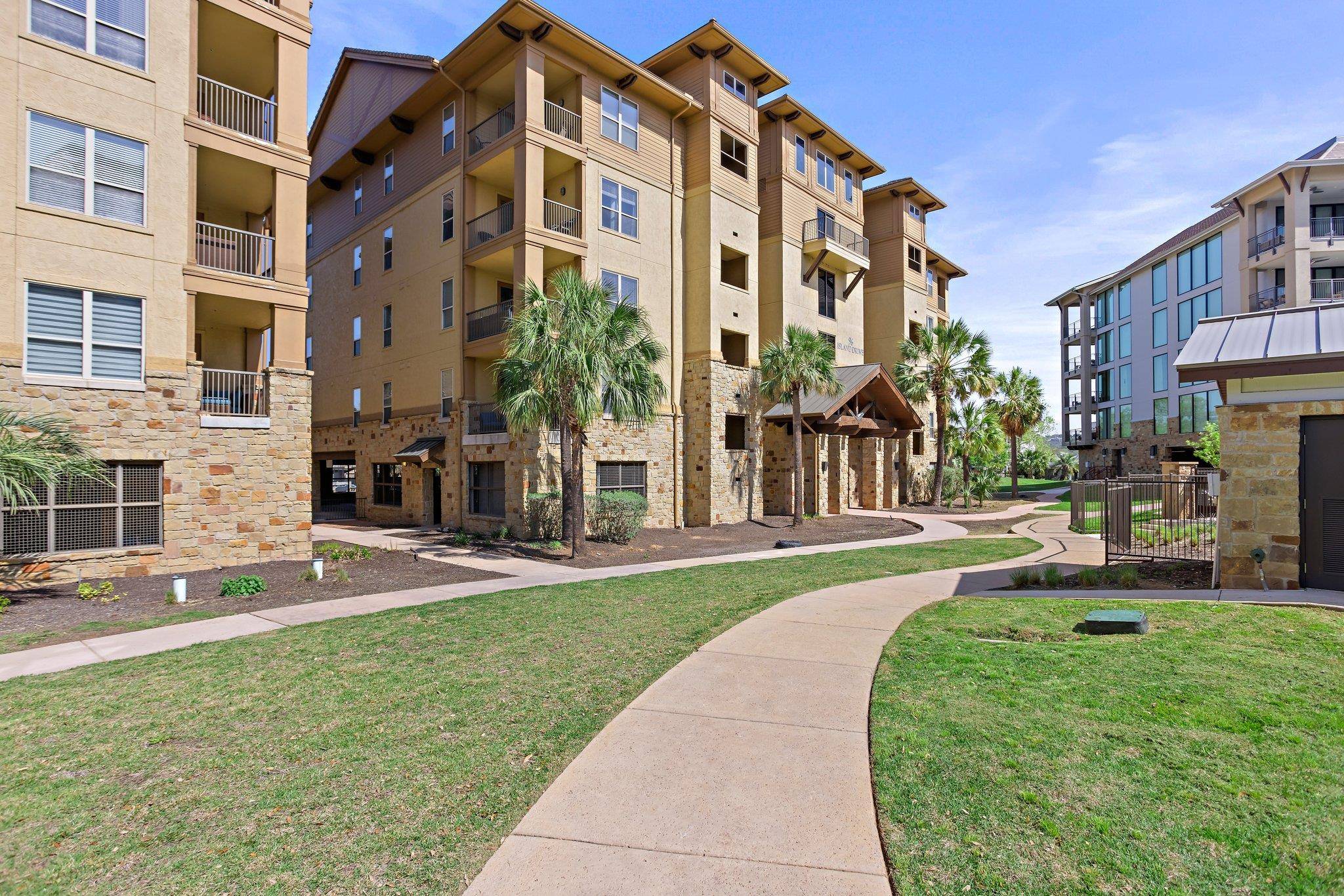 Horseshoe Bay, TX 78657,96 Island DR #36