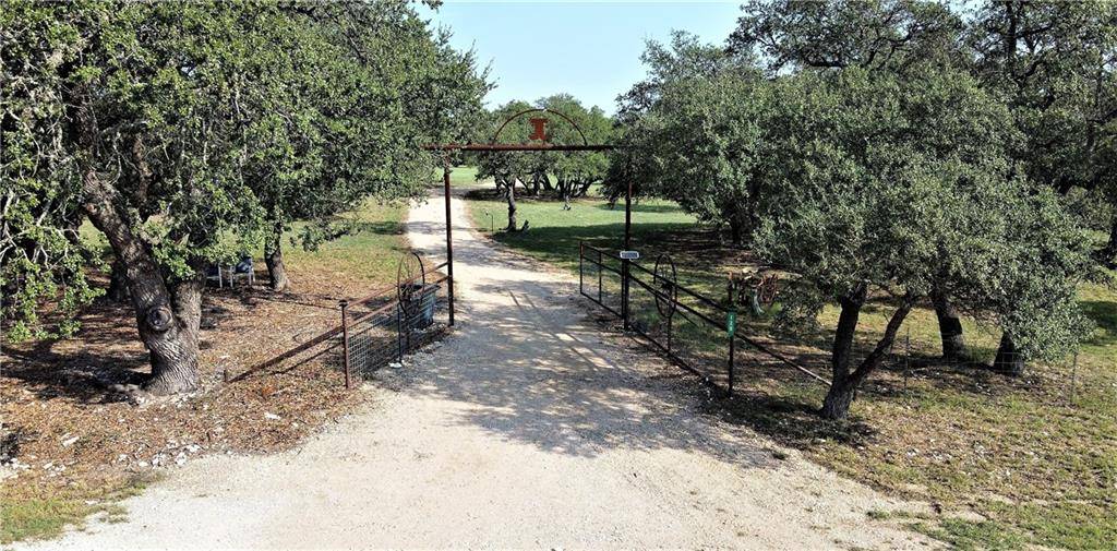 Lampasas, TX 76550,120 Antler LN