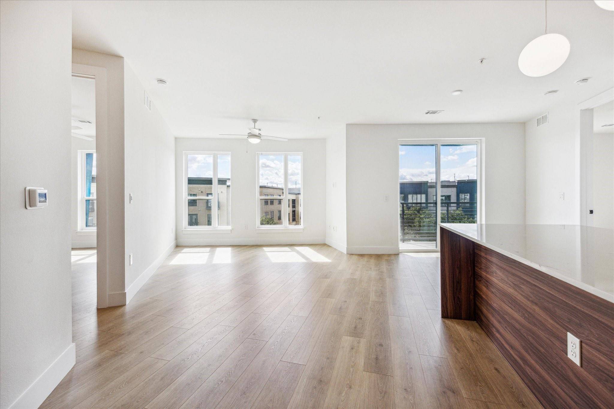 Austin, TX 78723,1701 Simond Ave #422