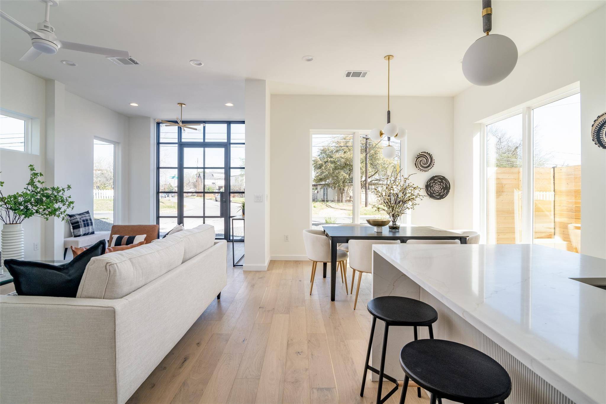 Austin, TX 78702,1168 1/2 Ridgeway DR #1