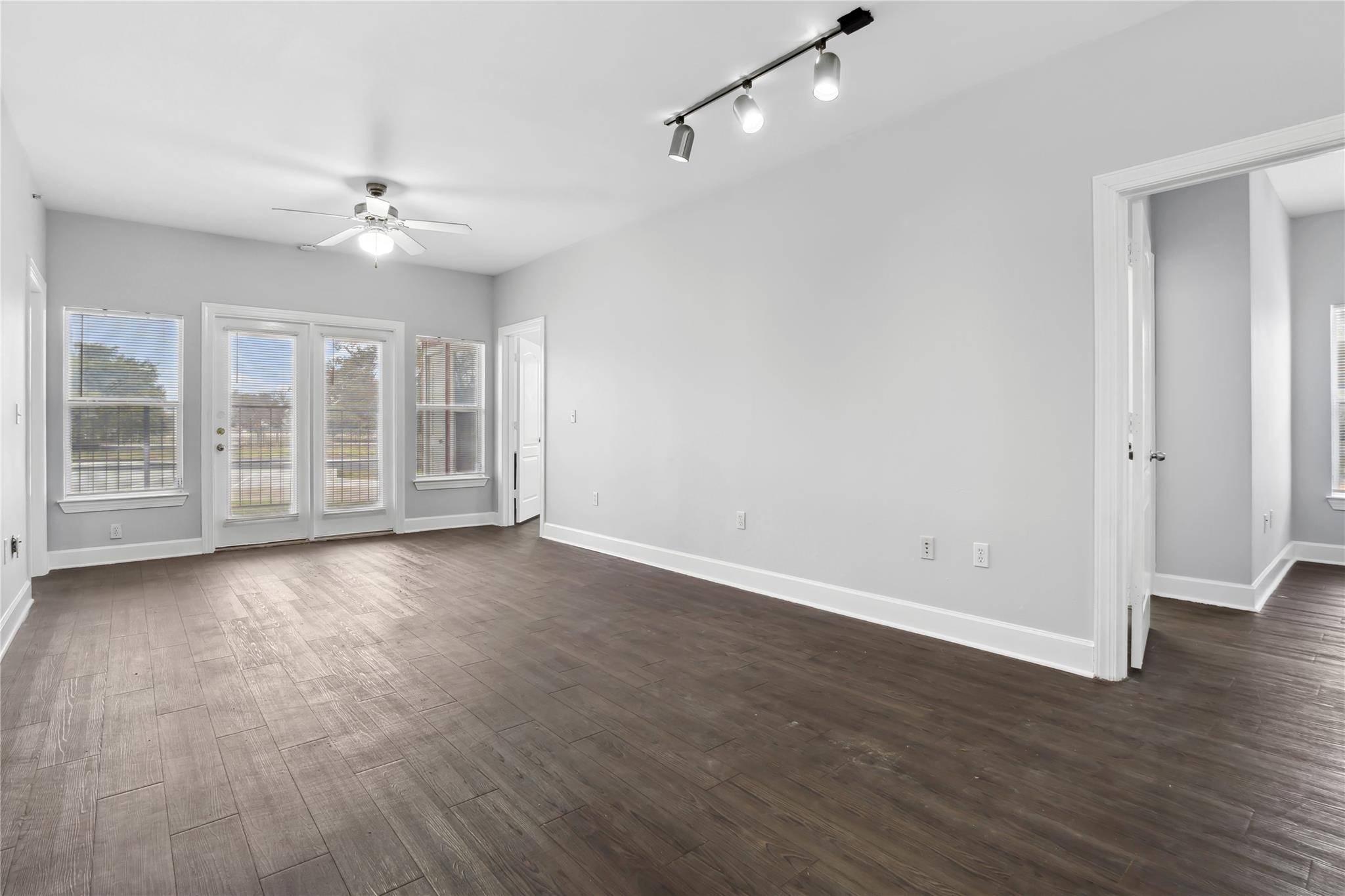 Austin, TX 78741,1901 Crossing PL #3101