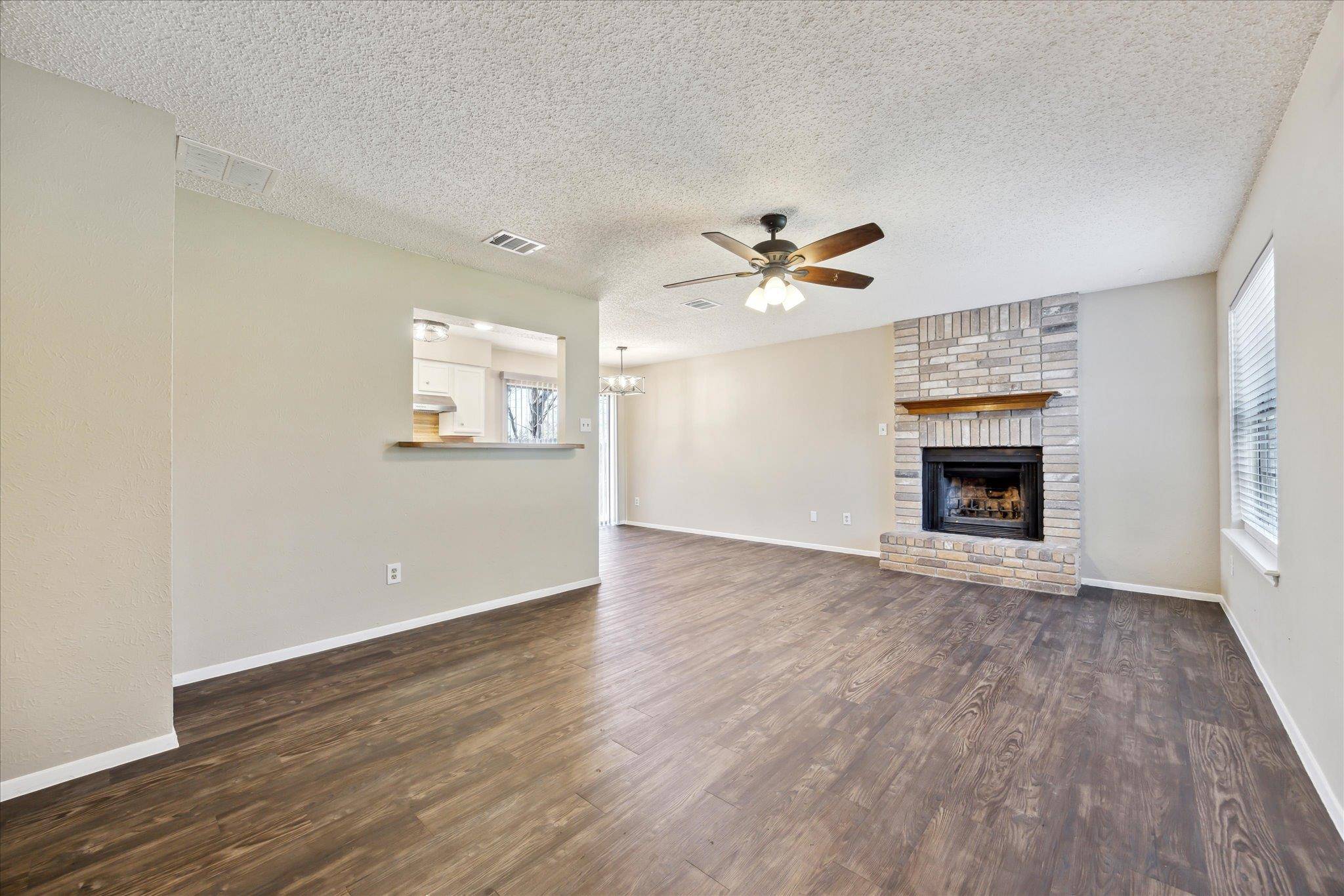 Round Rock, TX 78681,710 Rollingway DR #B