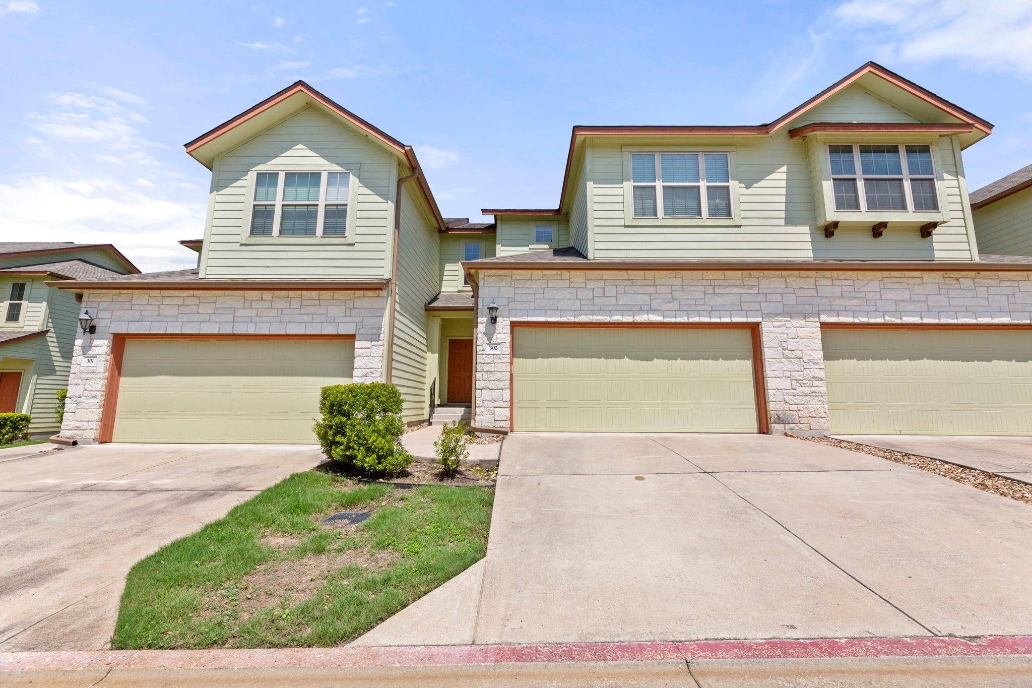 Round Rock, TX 78681,2410 Great Oaks DR #302