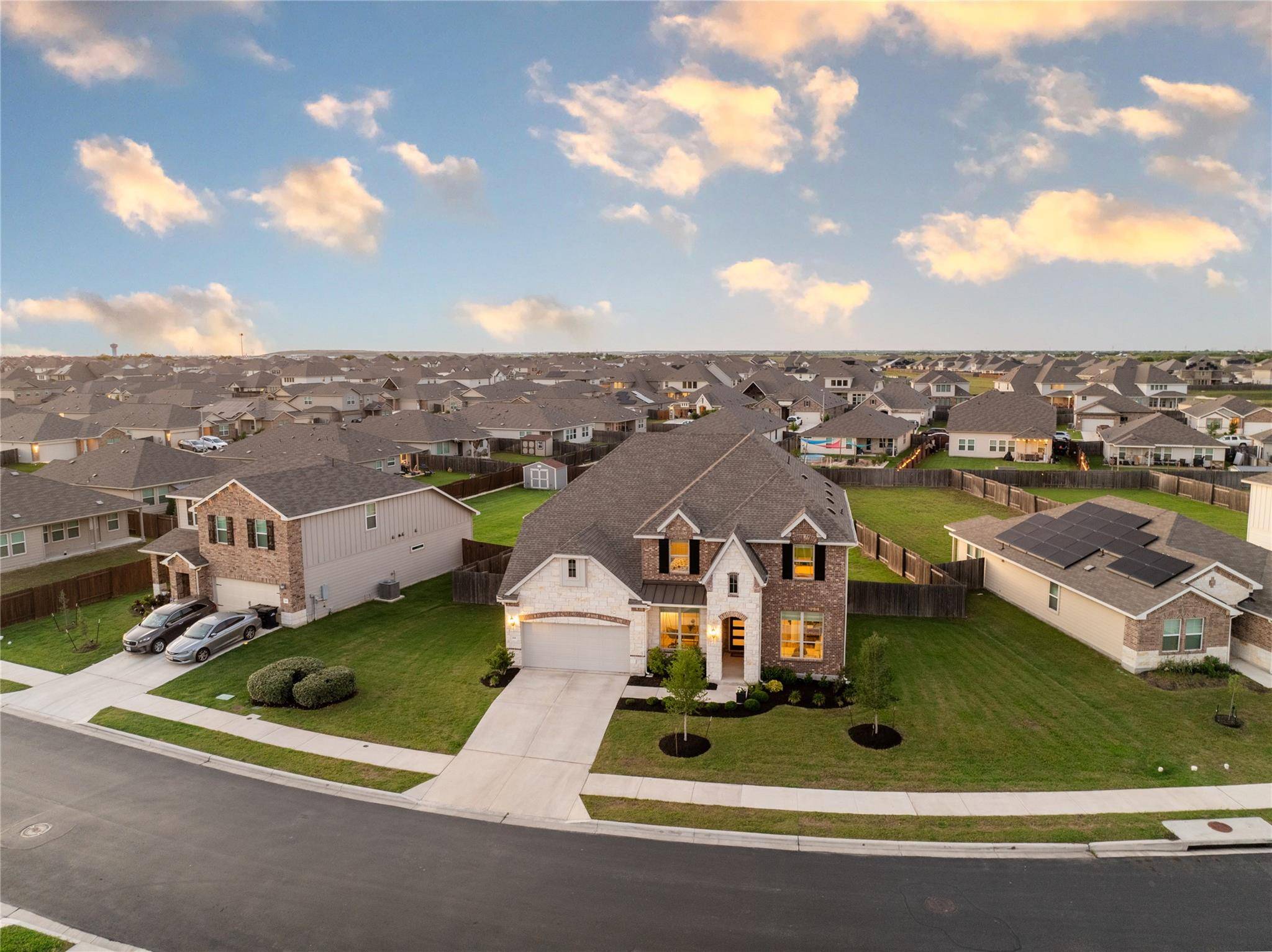 Hutto, TX 78634,214 Chickasaw LN