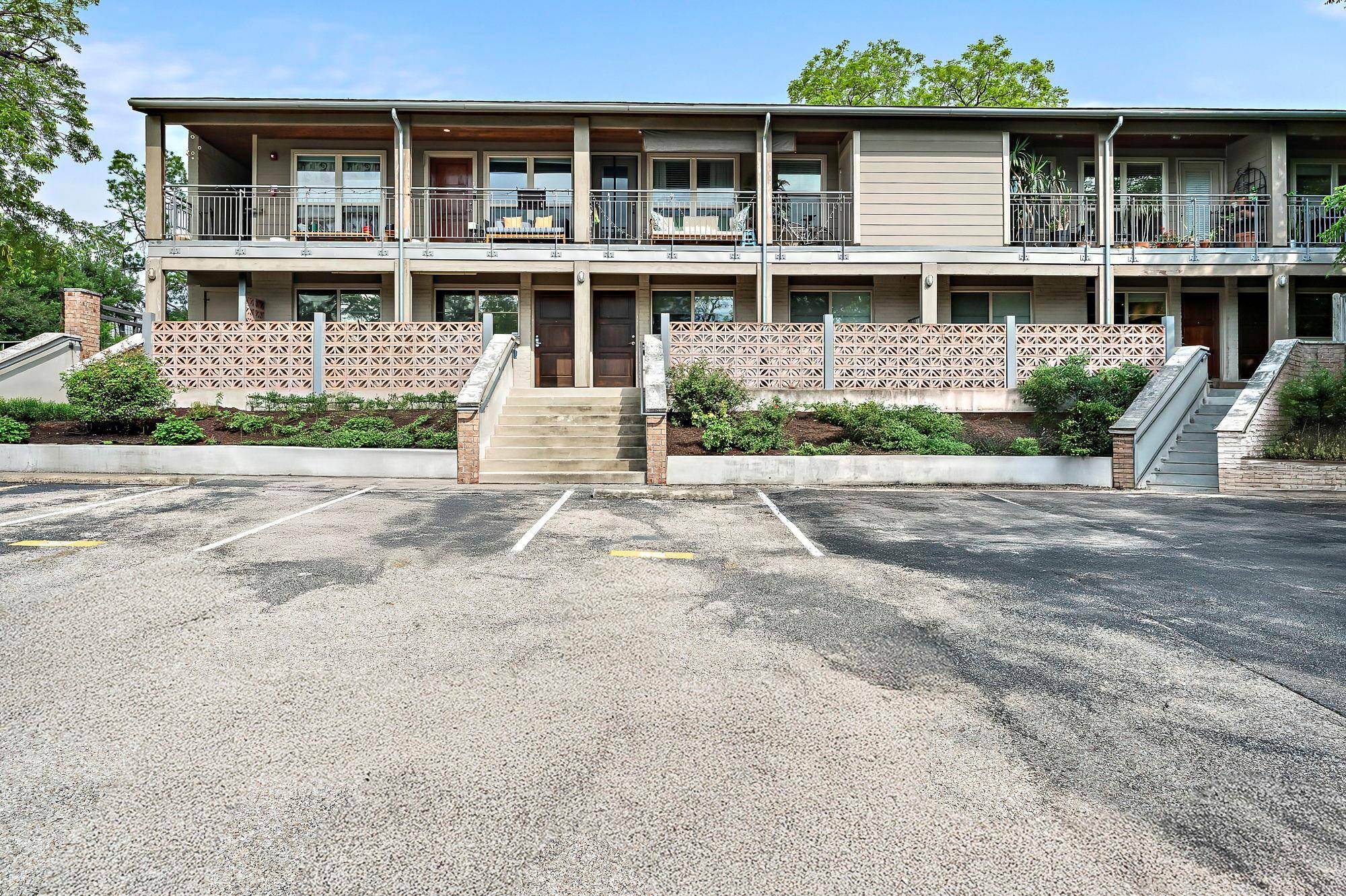 Austin, TX 78703,1115 W 10th ST #100