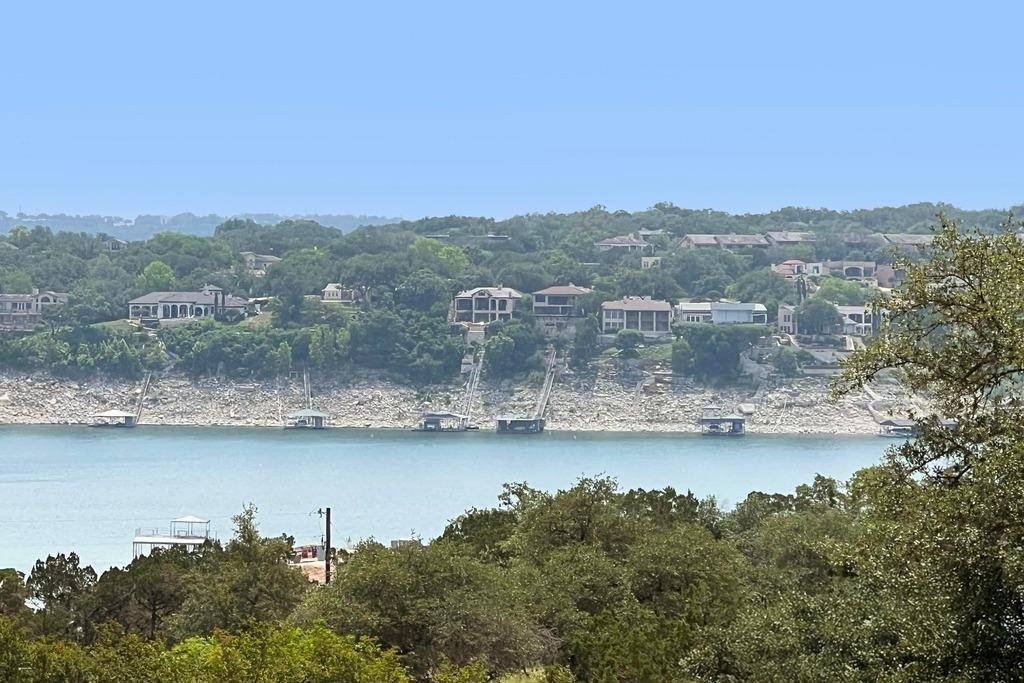 Lago Vista, TX 78645,302 Southwind RD