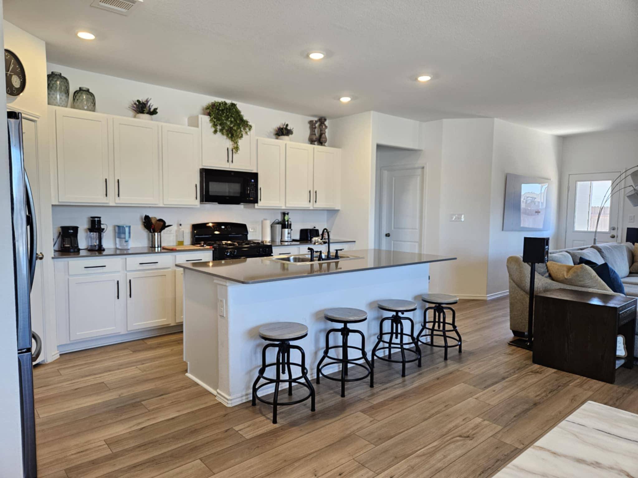 San Marcos, TX 78666,304 Sonterra DR