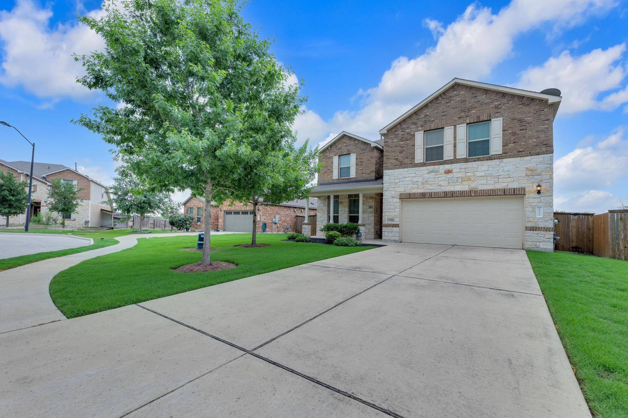 Pflugerville, TX 78660,19612 Dunstan Beacon LN