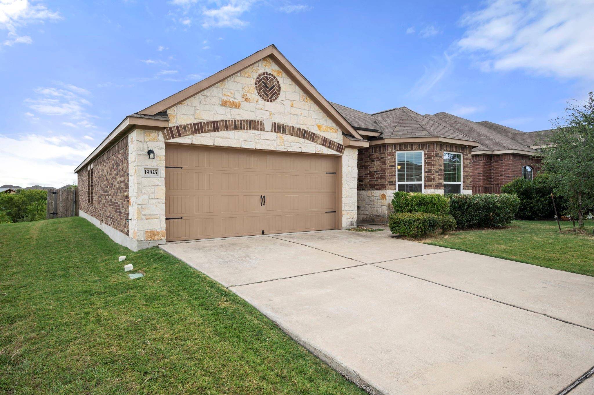 Manor, TX 78653,19825 Per Lange PASS