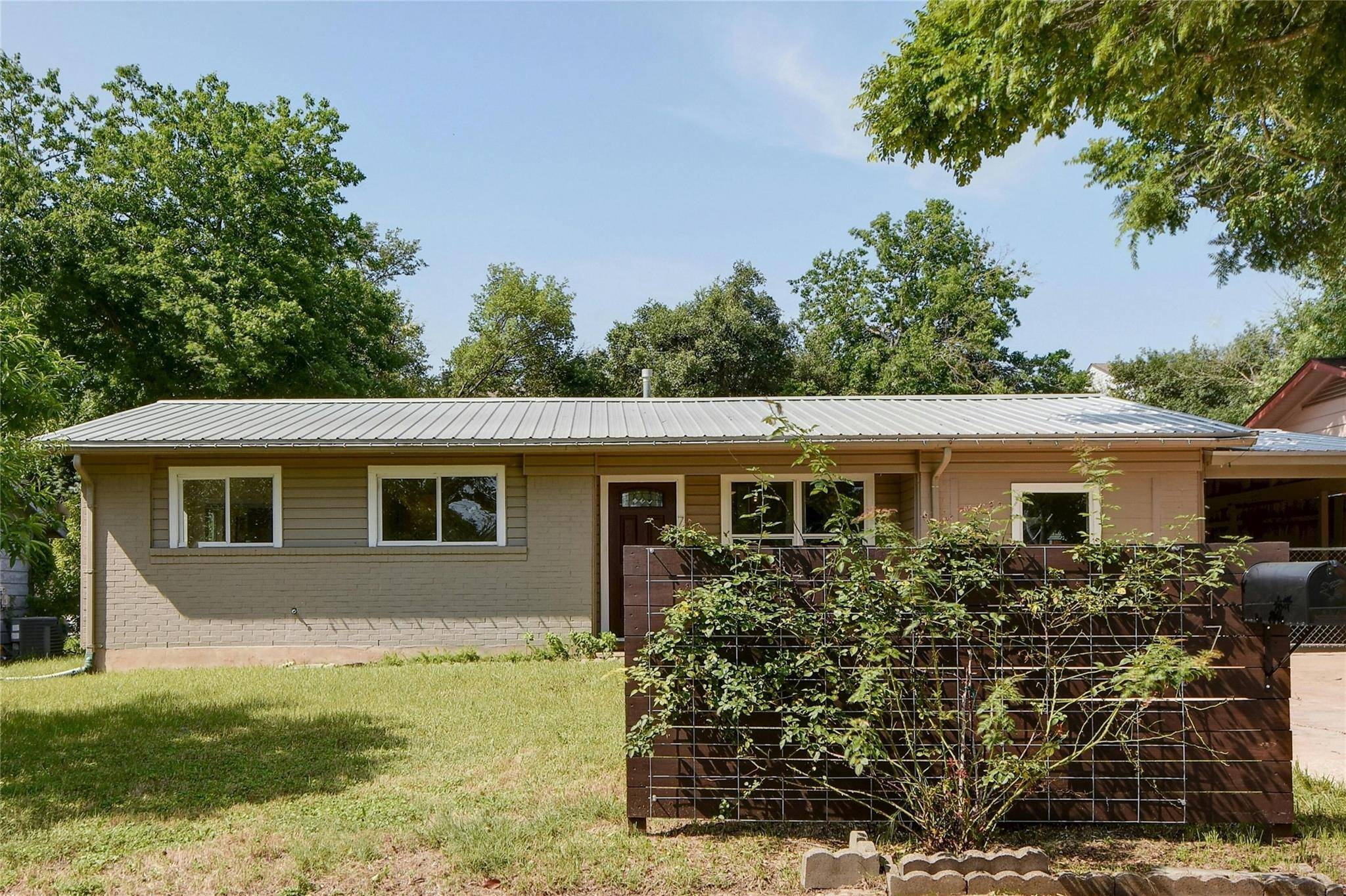 Austin, TX 78745,717 King Edward PL