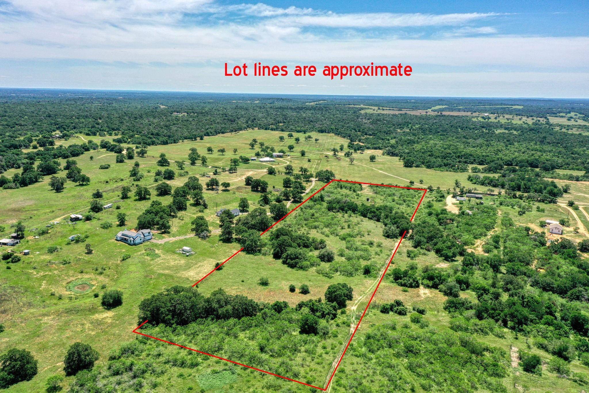 Dale, TX 78616,1325 Boulder LN