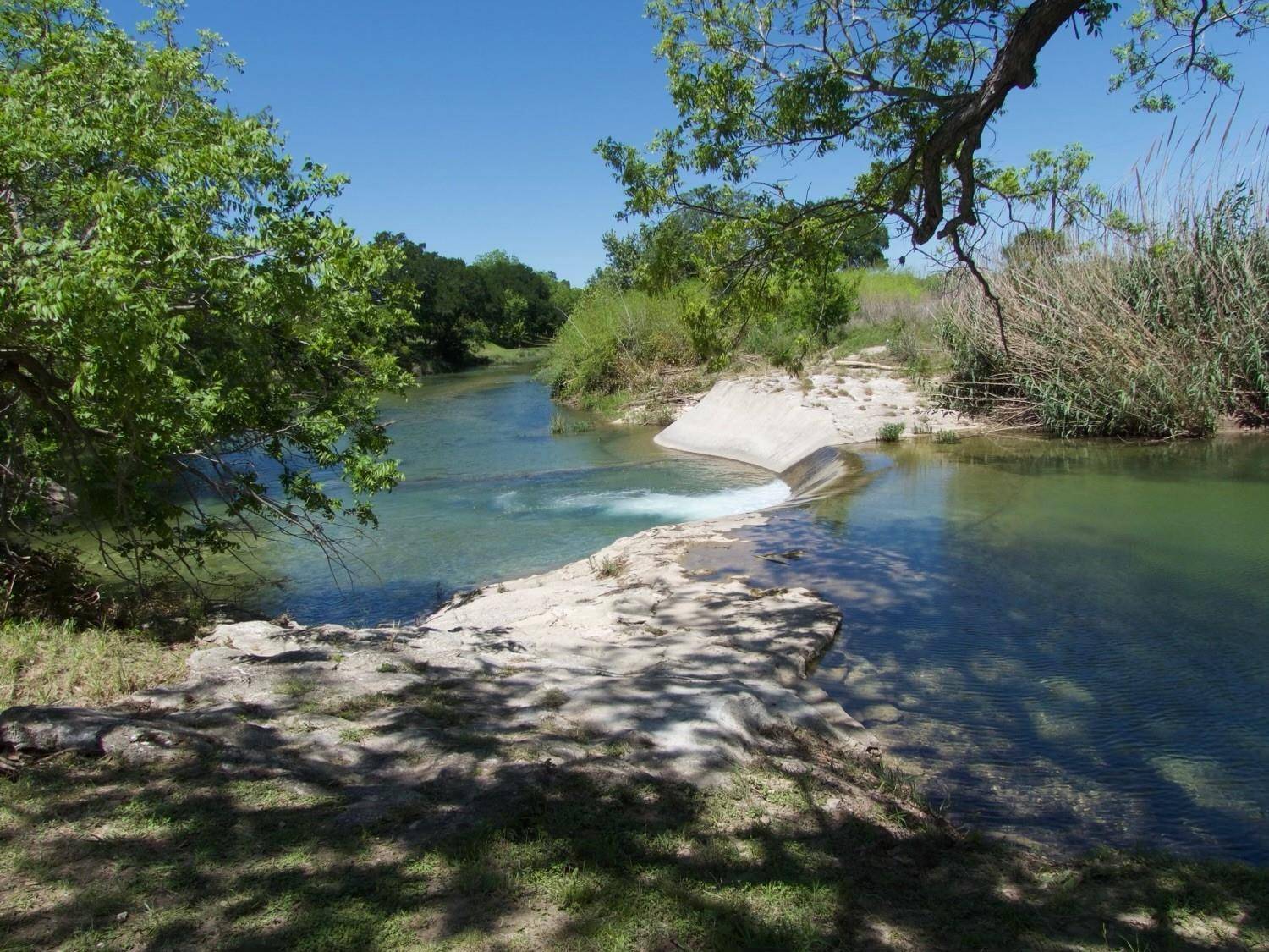 Blanco, TX 78606,322 Narrows RD