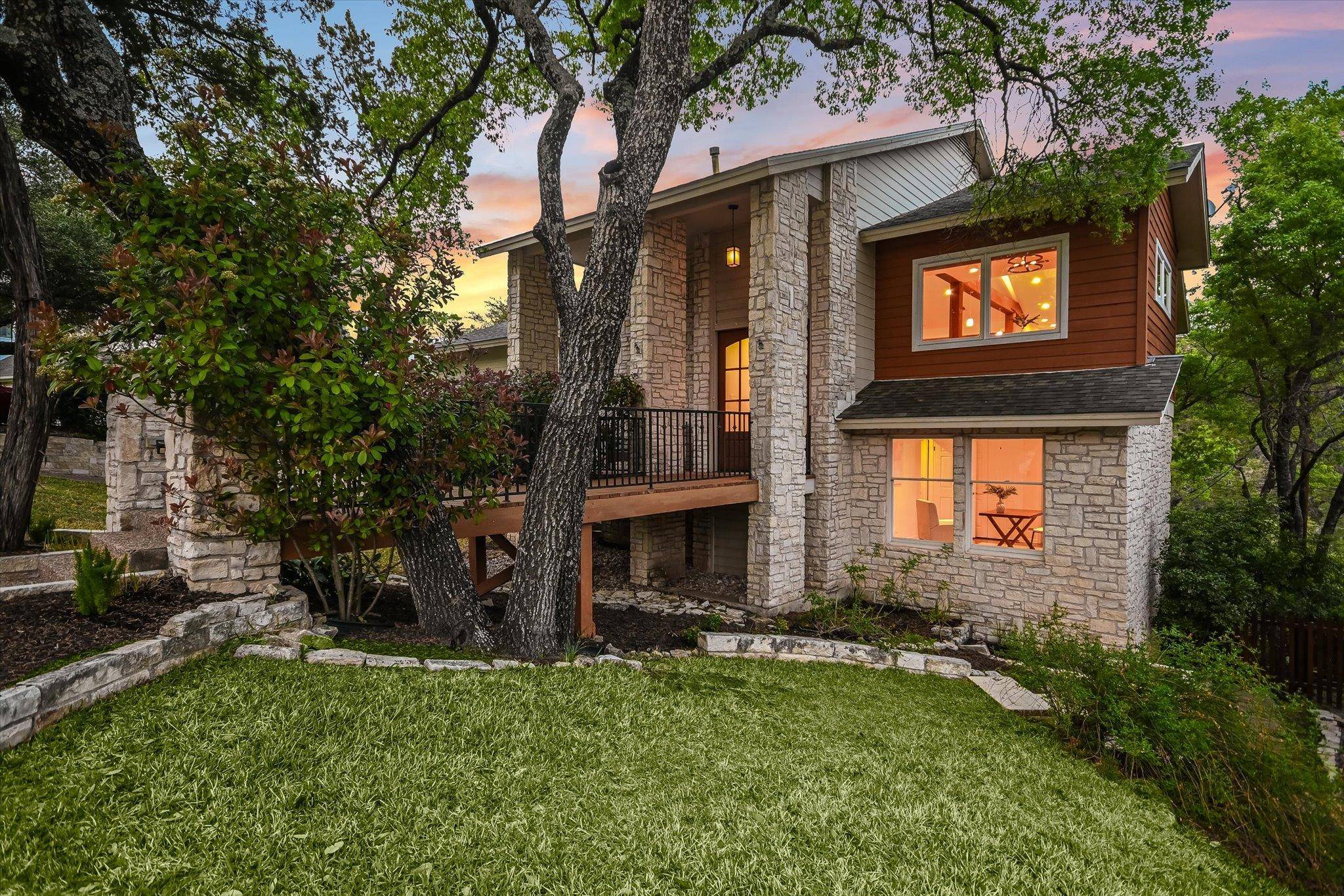 Austin, TX 78746,1607 Bay Hill DR