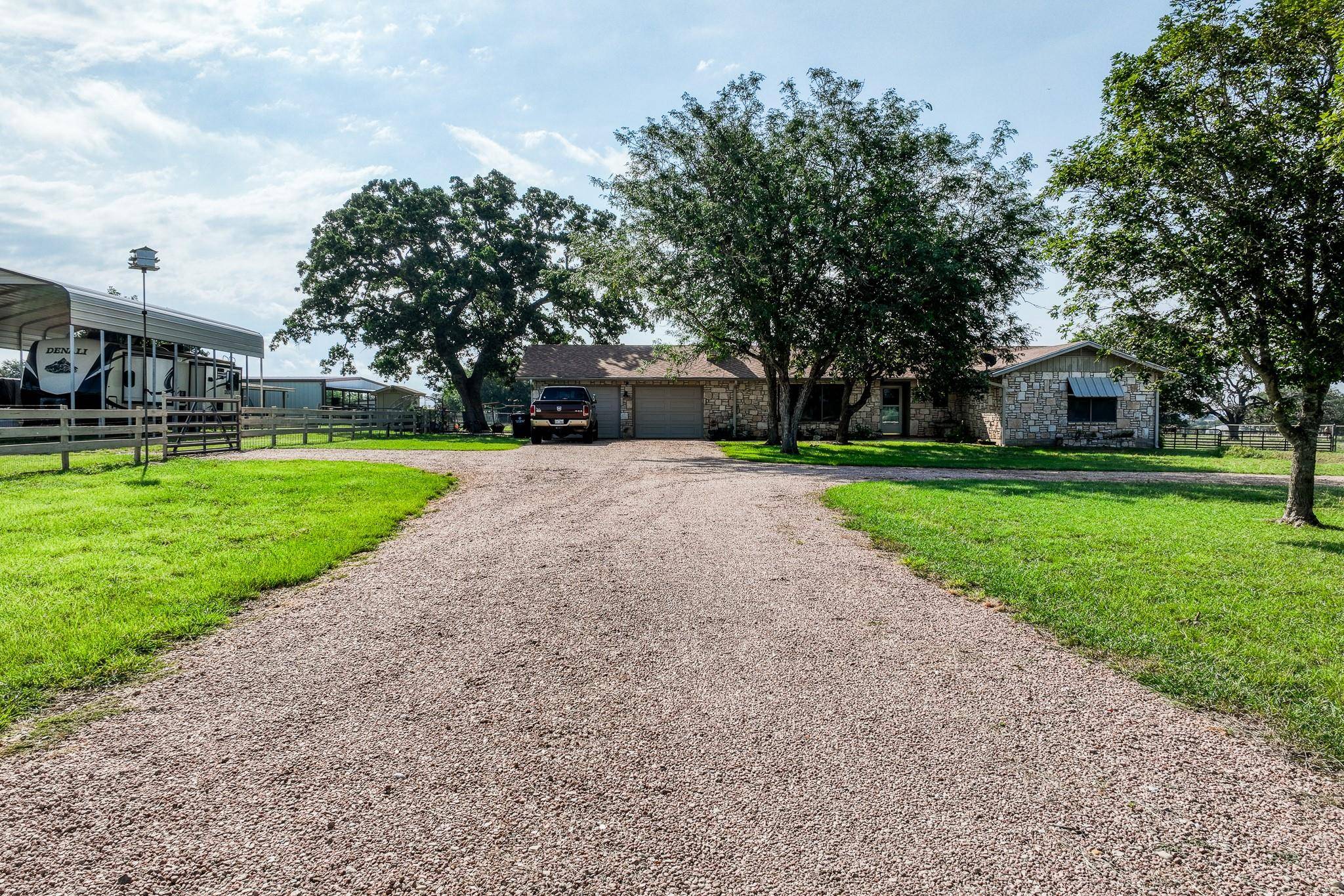 Bandera, TX 78003,603 Oak Ridge DR