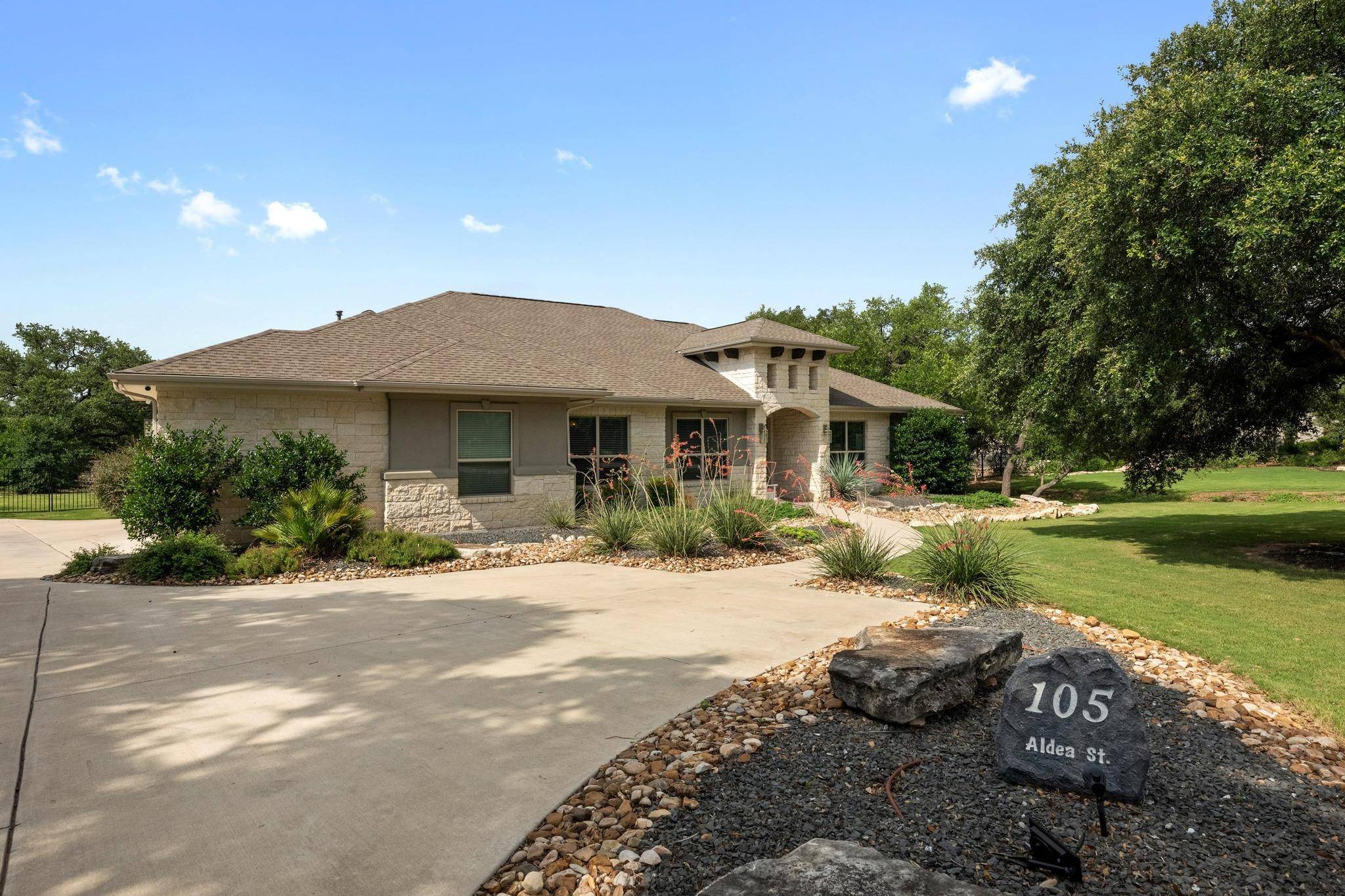 Georgetown, TX 78633,105 Aldea ST