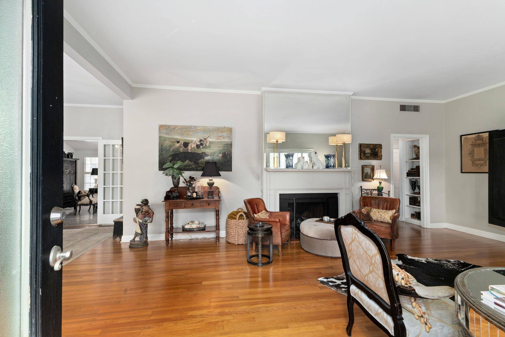 Schulenburg, TX 78956,901 Anderson ST