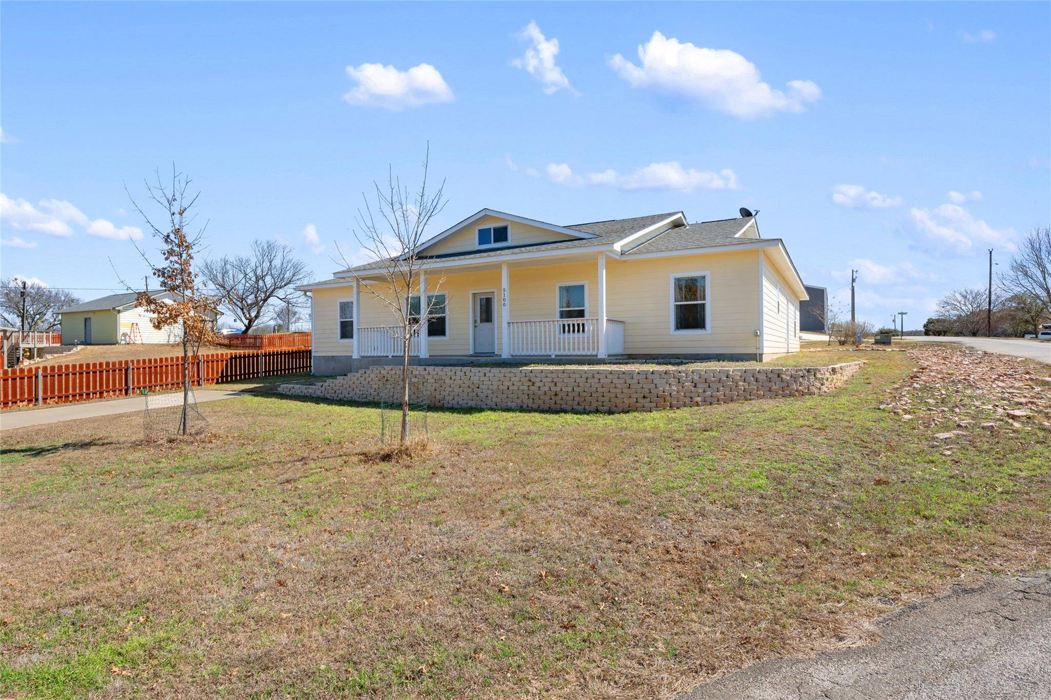 Kingsland, TX 78639,5100 Pair ST