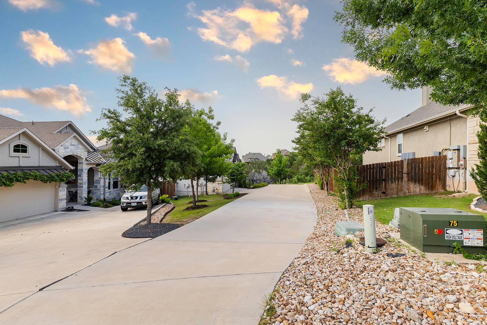 Austin, TX 78738,18712 Laramie Well CV