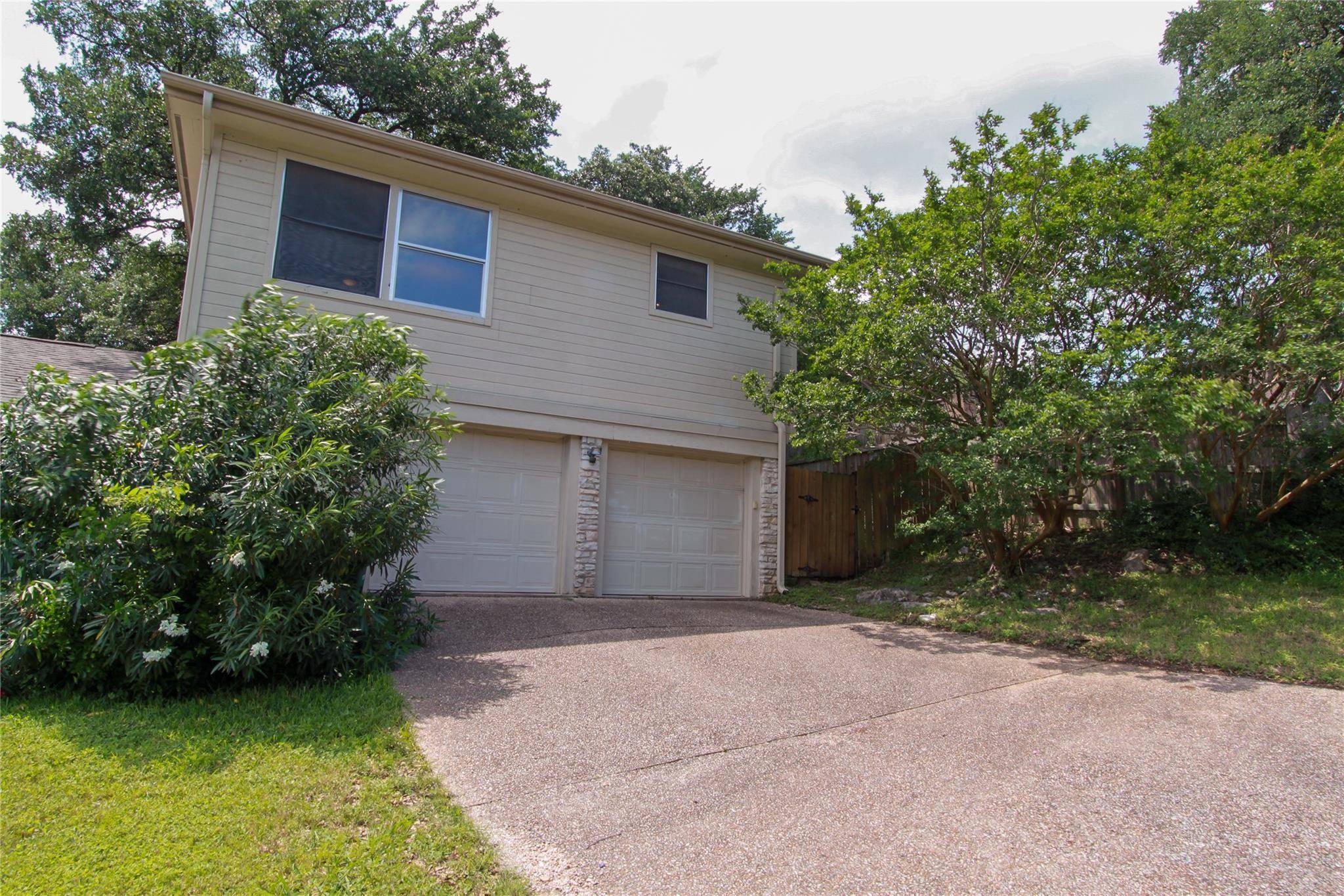 Austin, TX 78759,7910 Ceberry DR #B