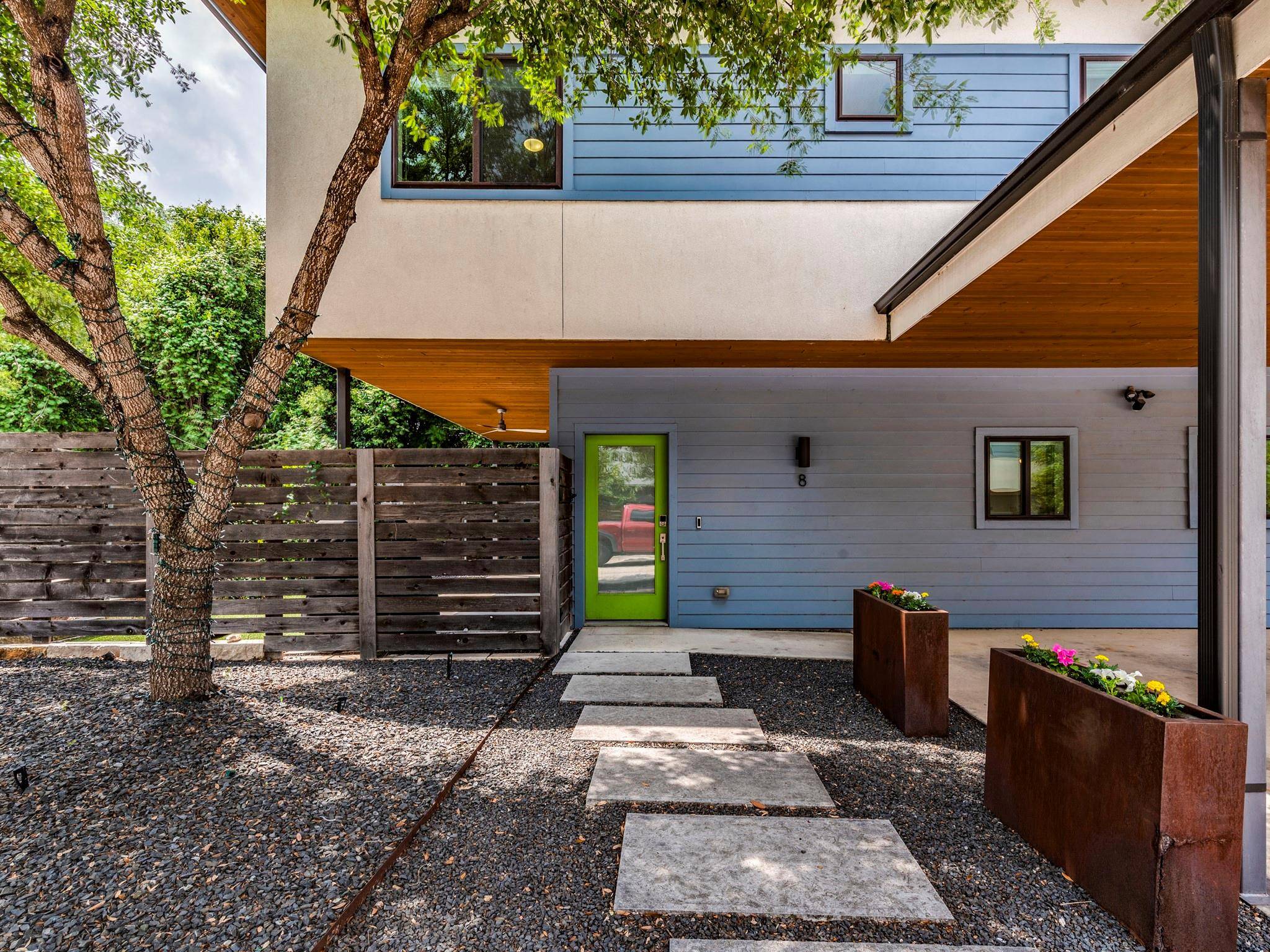 Austin, TX 78741,2101 Montopolis DR #8