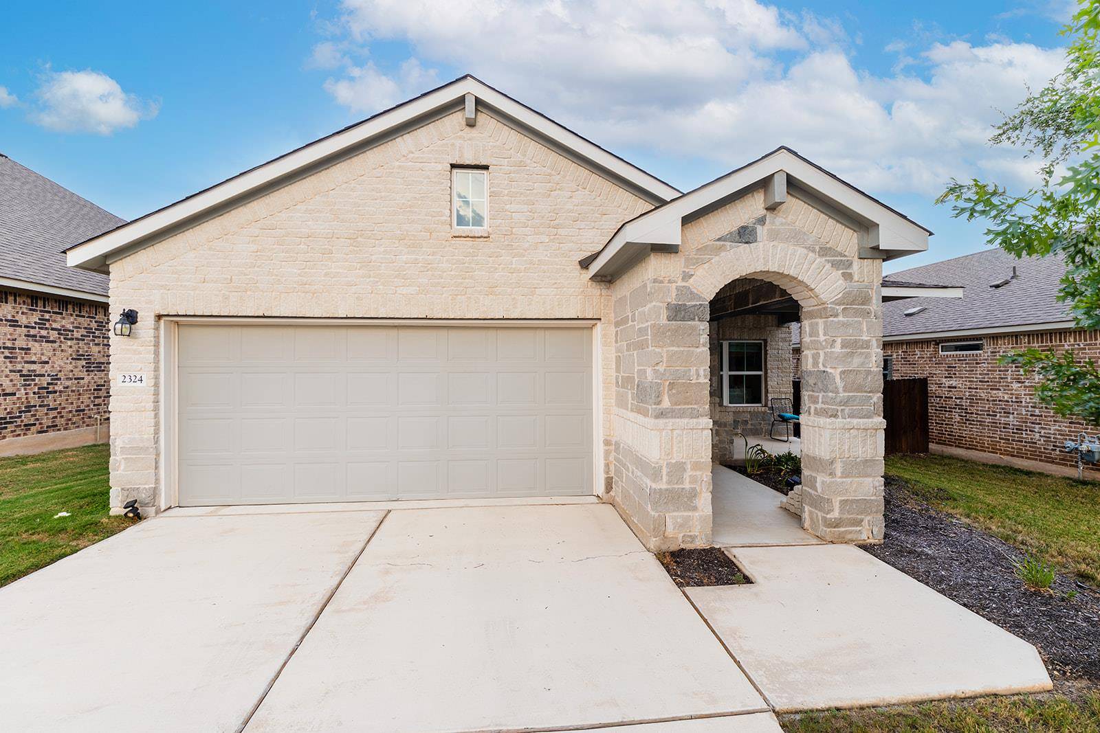 Georgetown, TX 78628,2324 Singletree BND