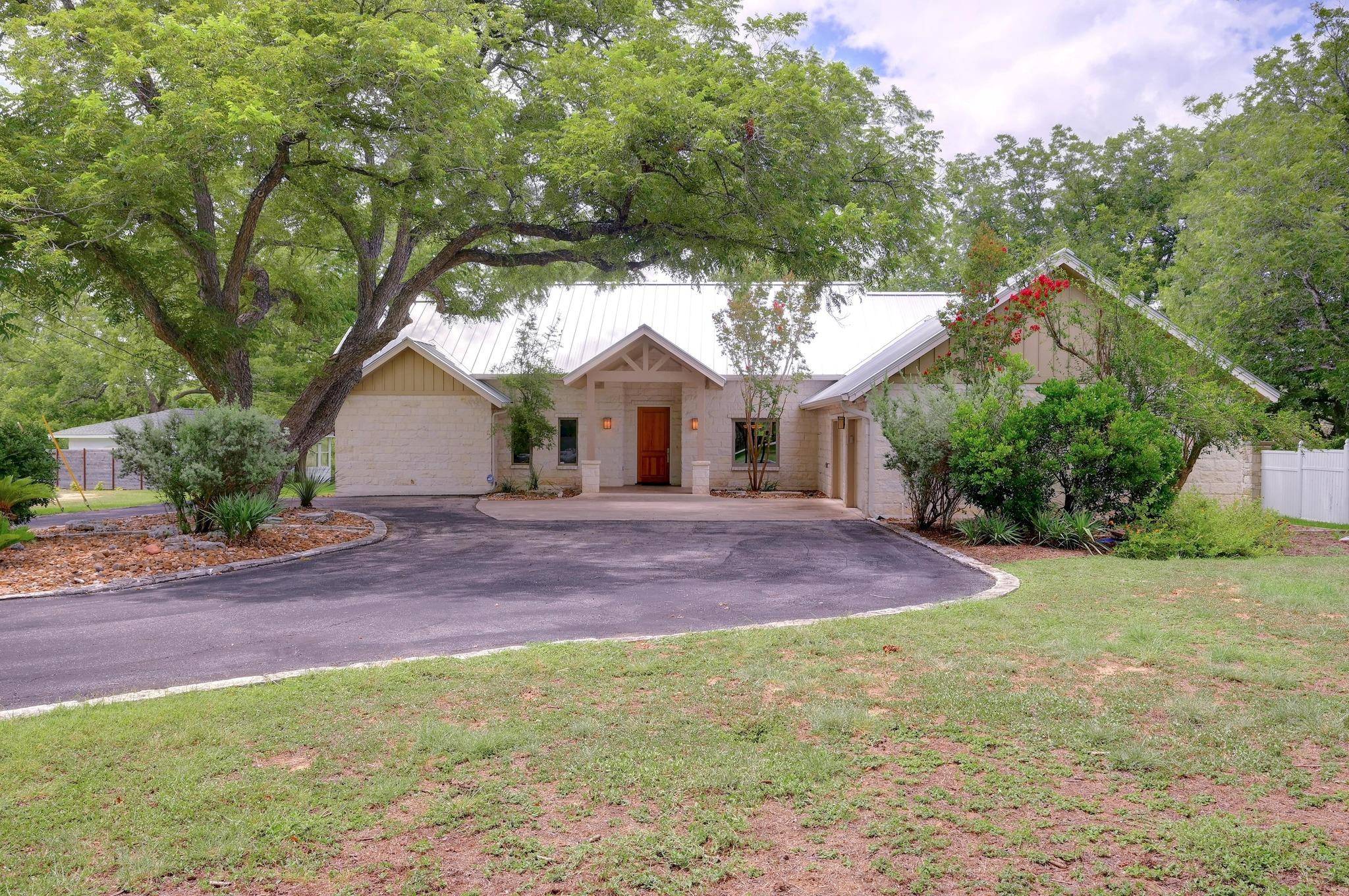 Wimberley, TX 78676,1440 Flite Acres RD