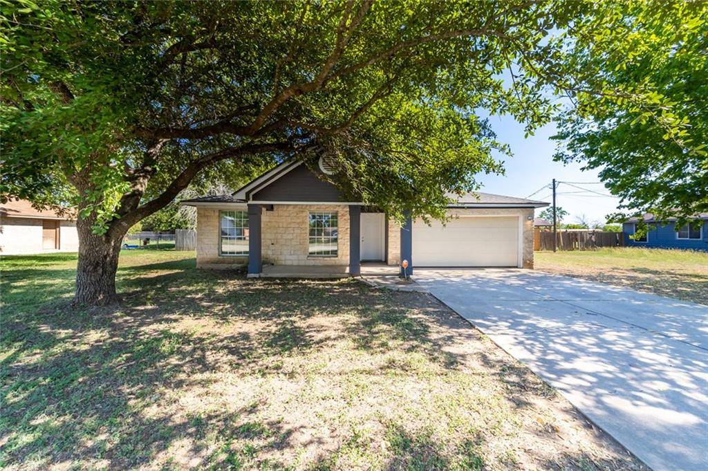 Martindale, TX 78655,223 Meadow LN