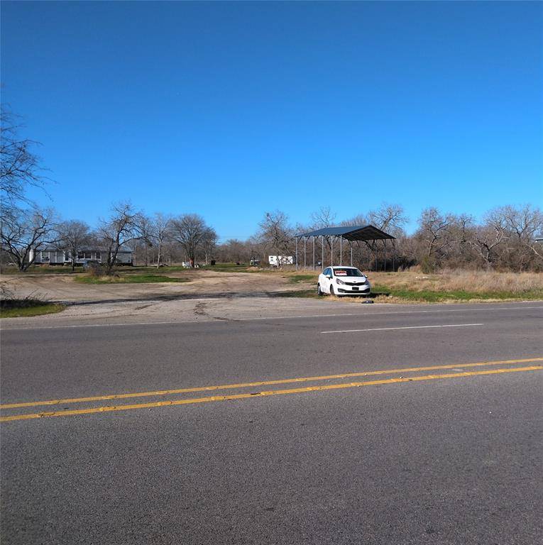 Dale, TX 78616,2492 W HIGHWAY 21 #3E-2