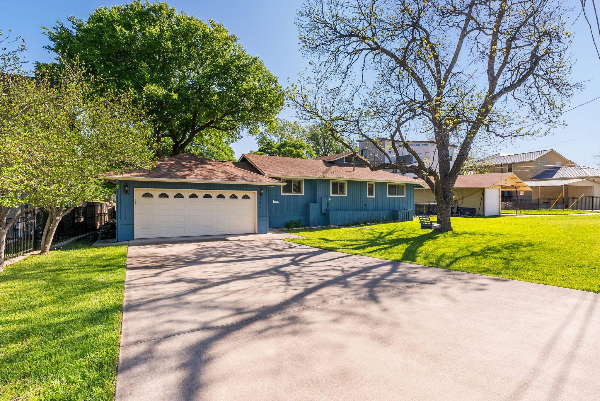 Kingsland, TX 78639,1707 Aztec TRL
