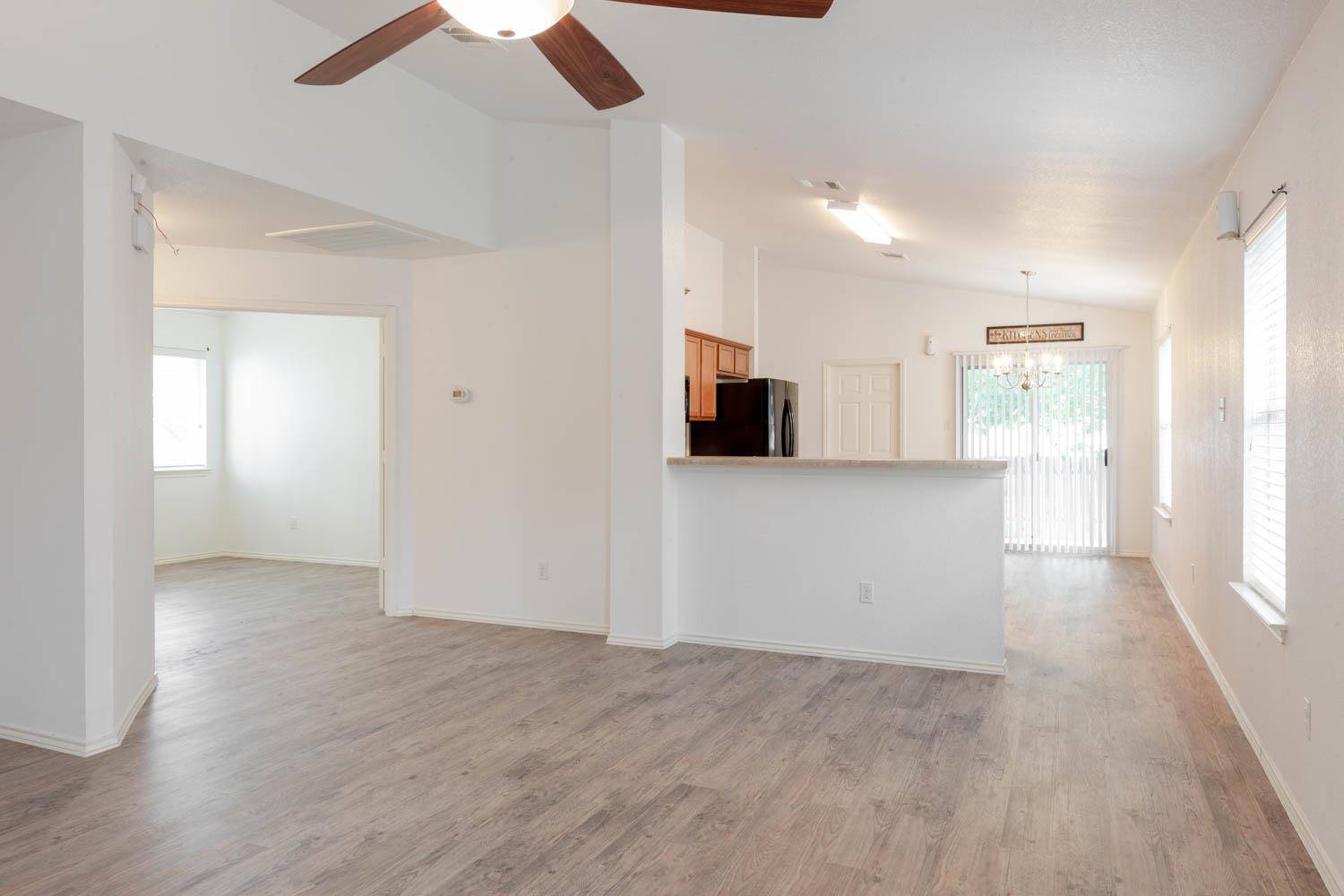Leander, TX 78641,906 Aiken DR