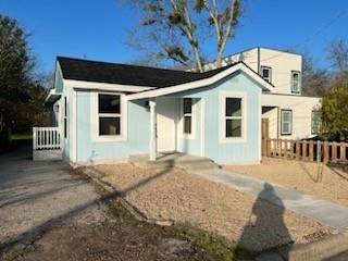 Lockhart, TX 78644,815 Chihuahua ST