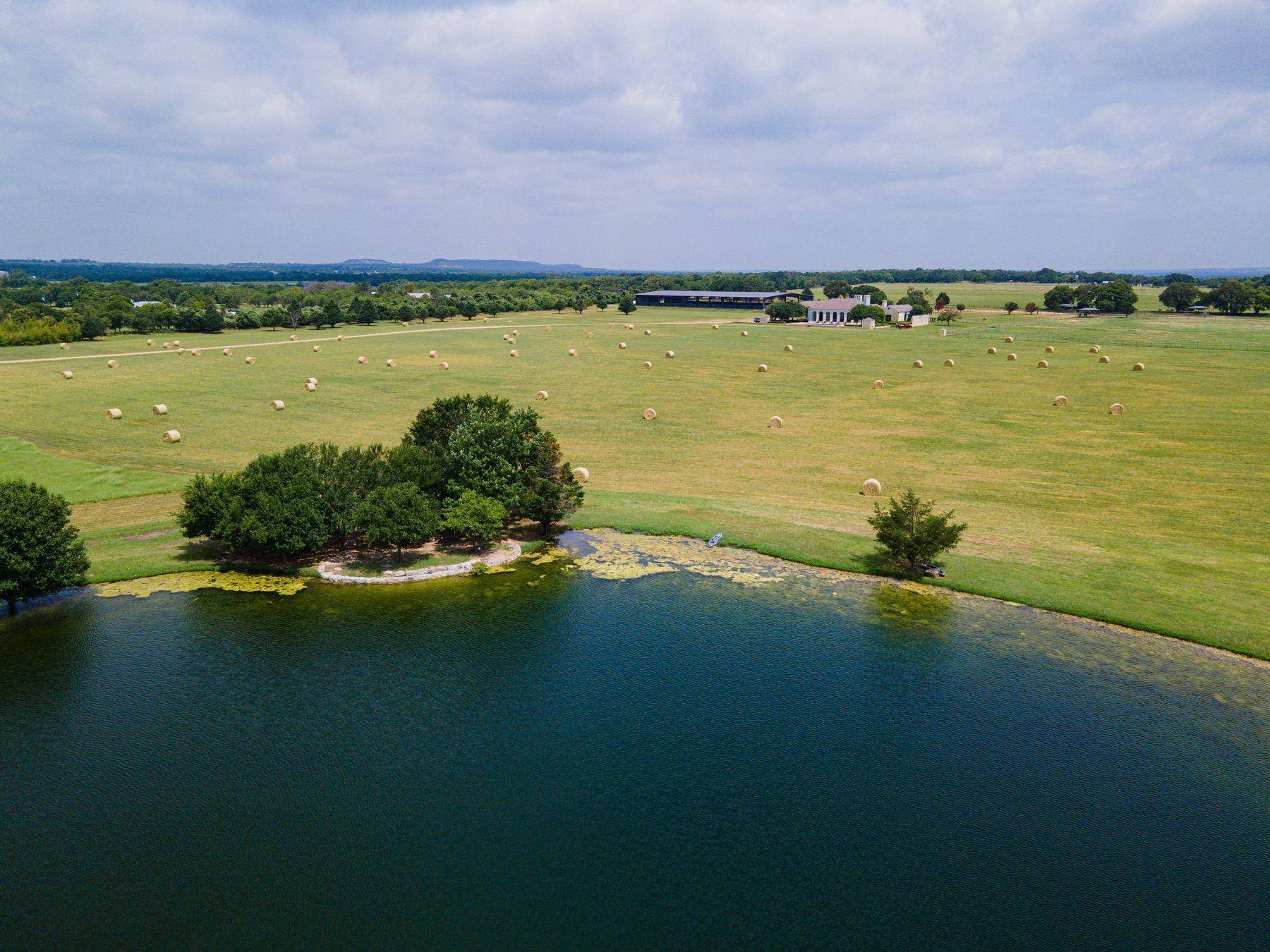 Fredericksburg, TX 78624,4900 Goehmann LN