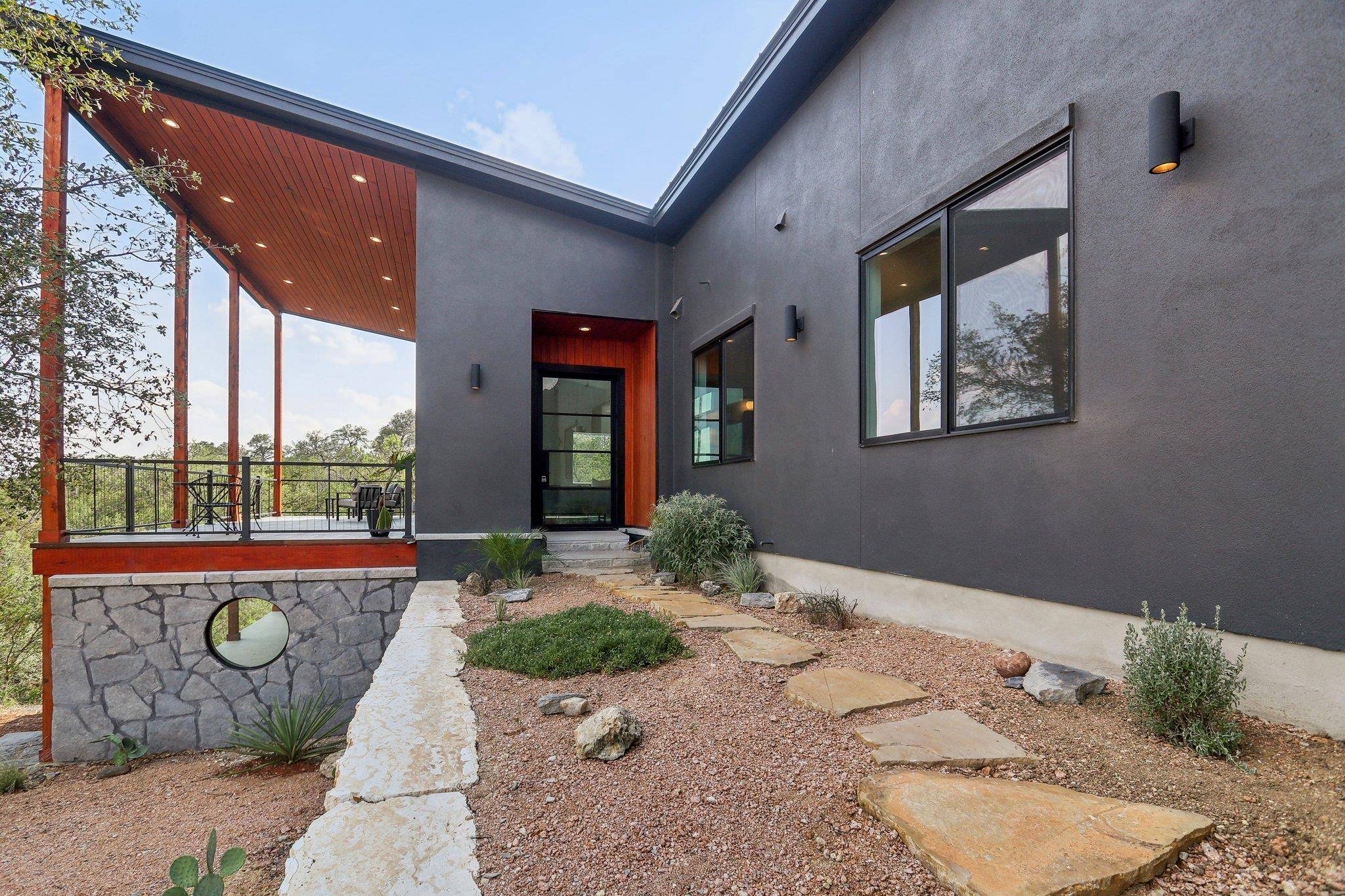 Marble Falls, TX 78654,1680 Hickory Creek RD