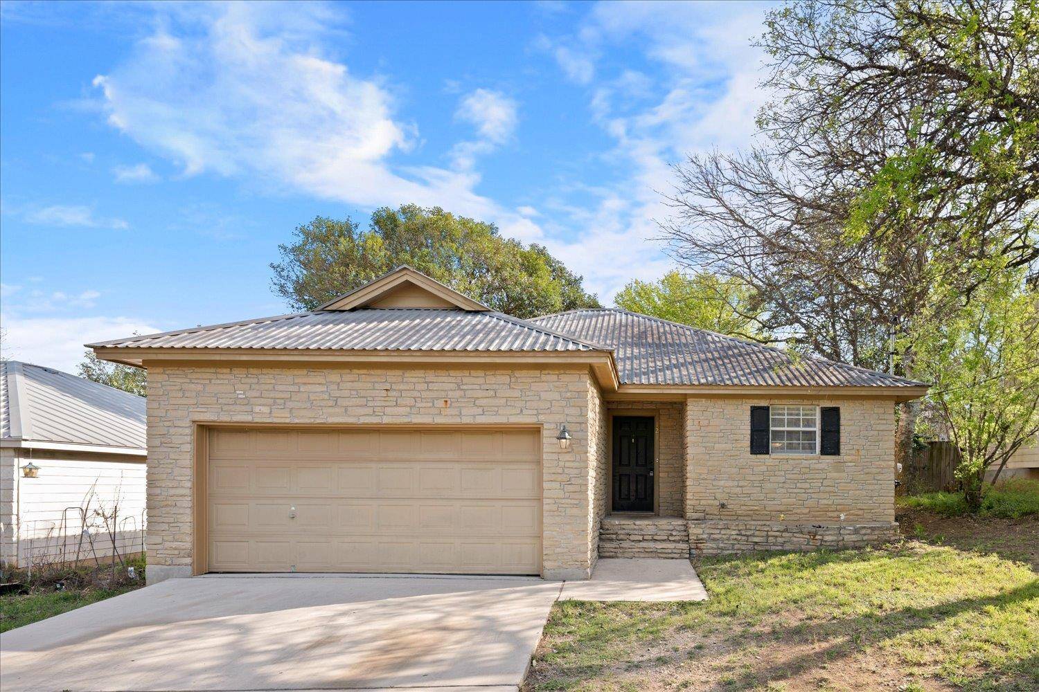 San Marcos, TX 78666,127 Dolly ST