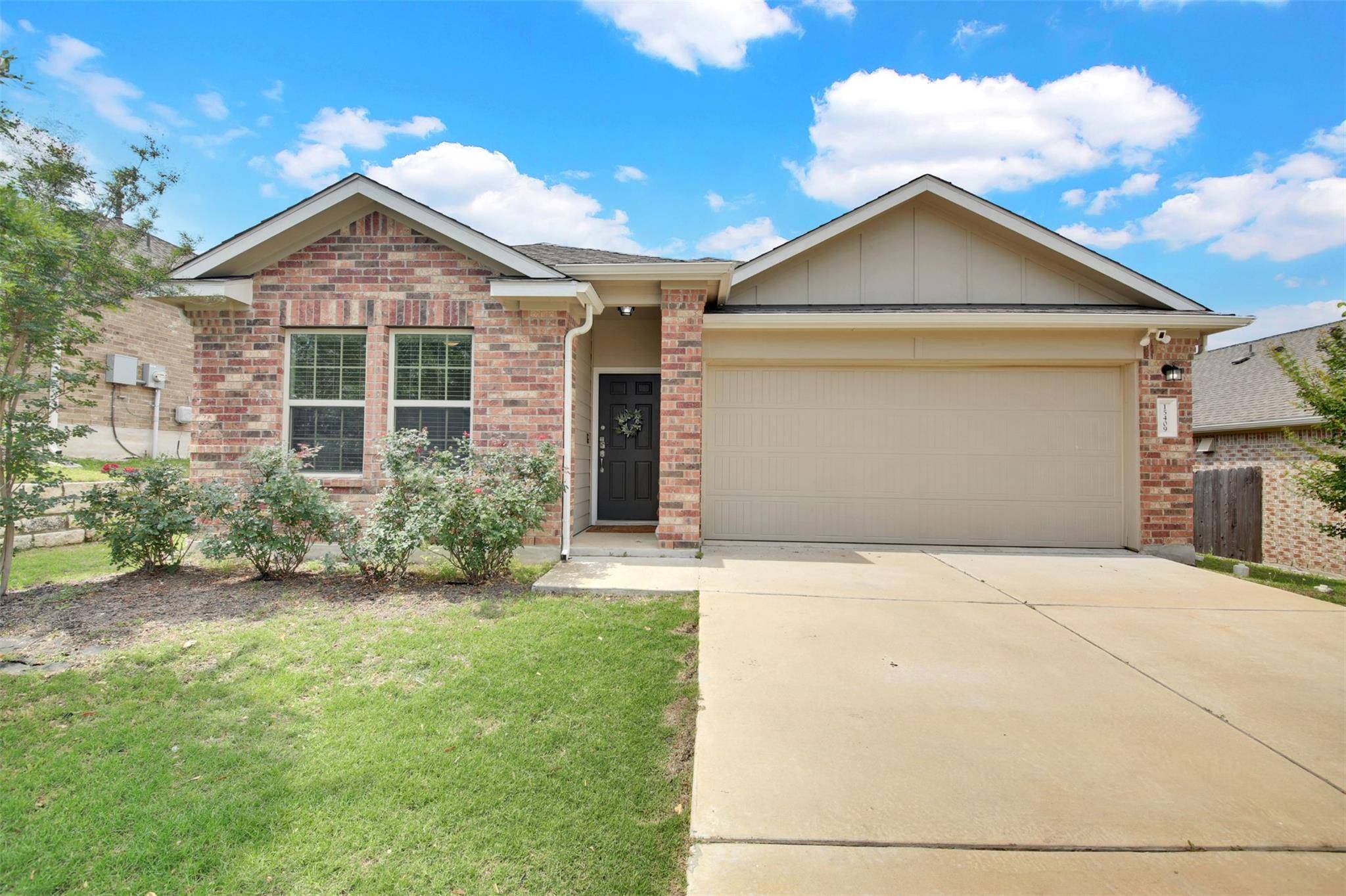 Del Valle, TX 78617,15409 Summer Ray DR