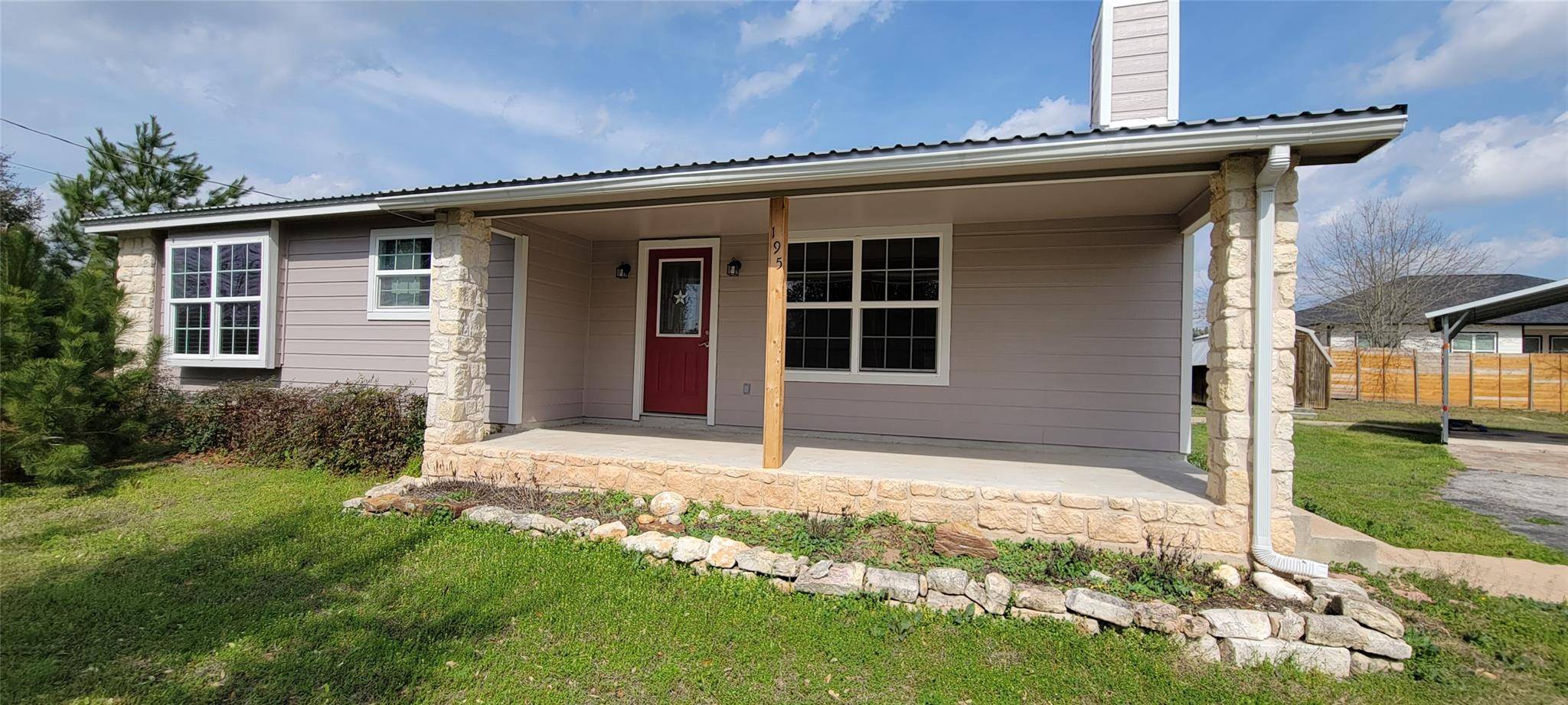 Paige, TX 78659,195 Cardinal DR