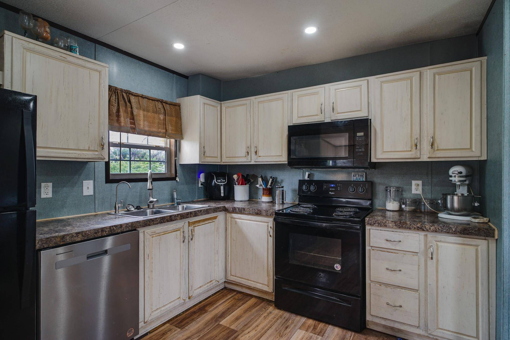 Lago Vista, TX 78645,7106 Cowpoke TRL