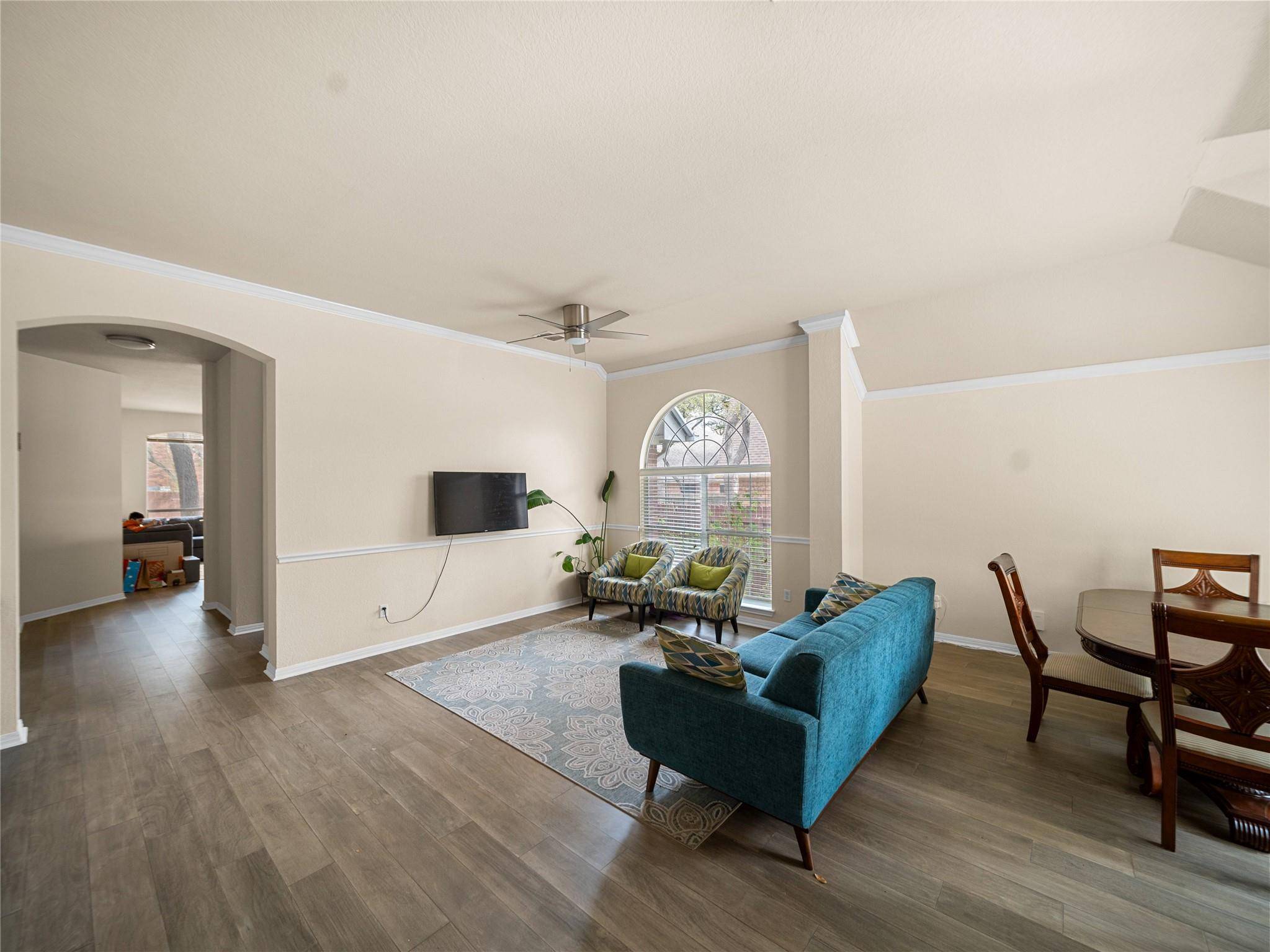 Austin, TX 78749,8512 Dunsmere DR