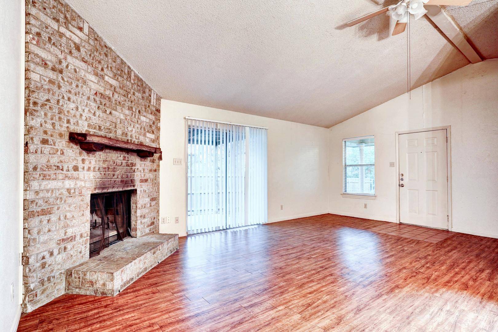 San Marcos, TX 78666,108 Hughson CT