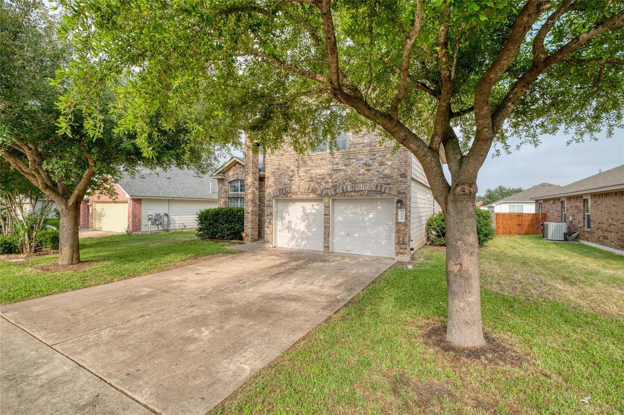 Hutto, TX 78634,1104 Blewett DR