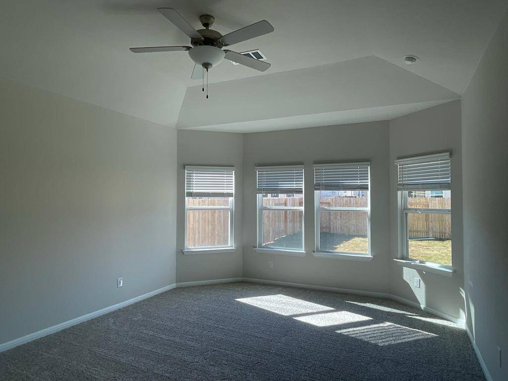 Hutto, TX 78634,125 Greenspire LN