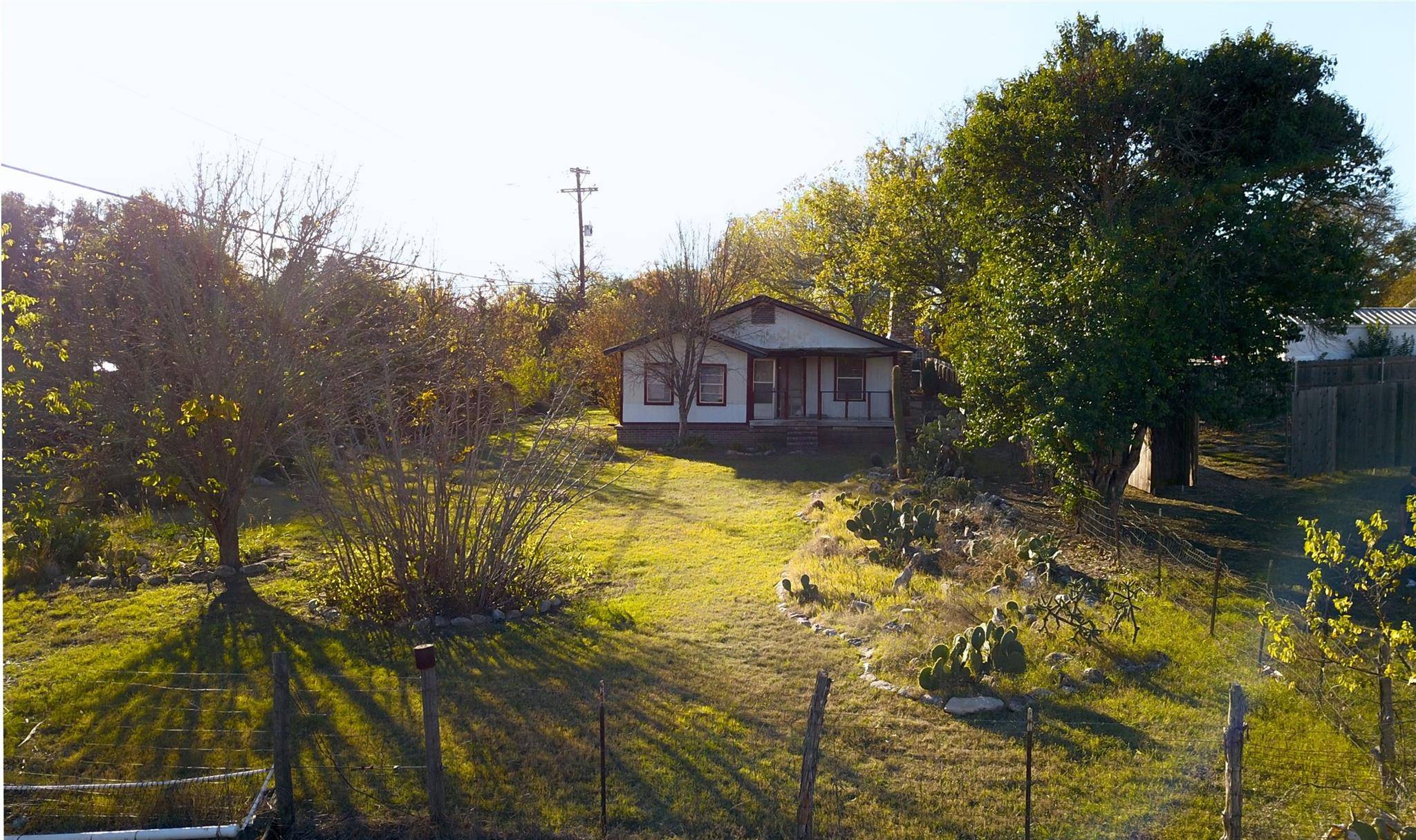 Buda, TX 78610,317 N Cedar ST