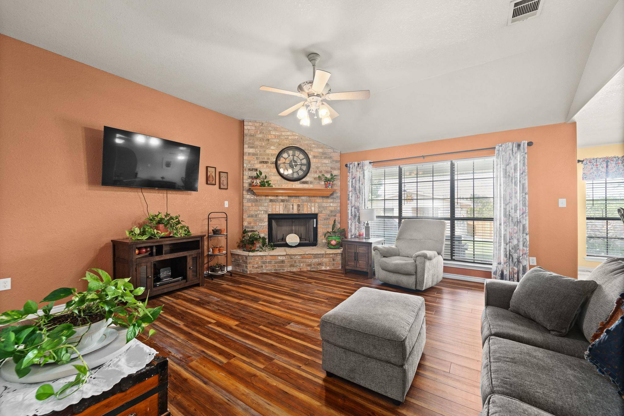 Lampasas, TX 76550,1903 Yellowstone DR