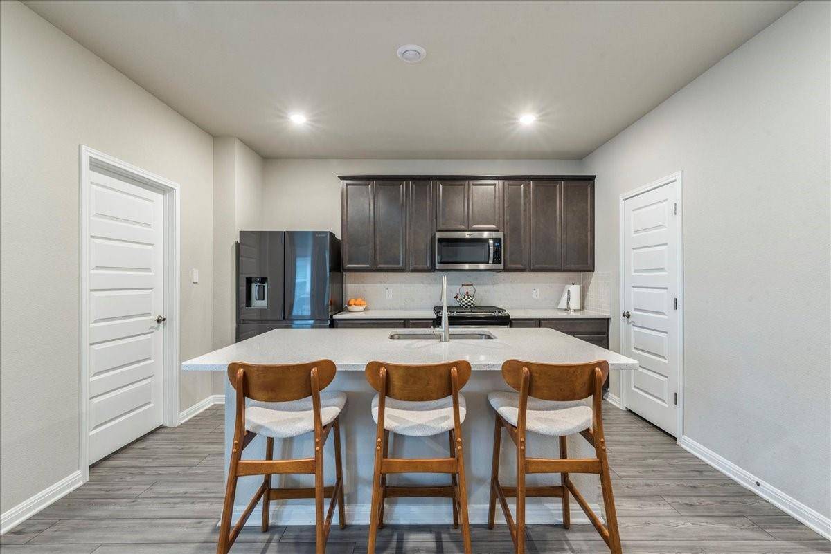 Hutto, TX 78634,122 Fairmeadow Downs DR