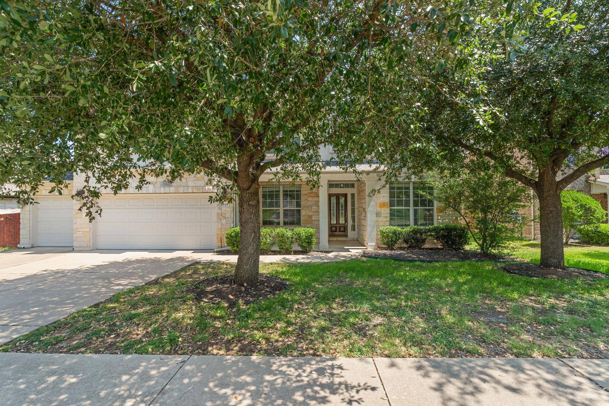 Austin, TX 78717,16304 Fincastle DR